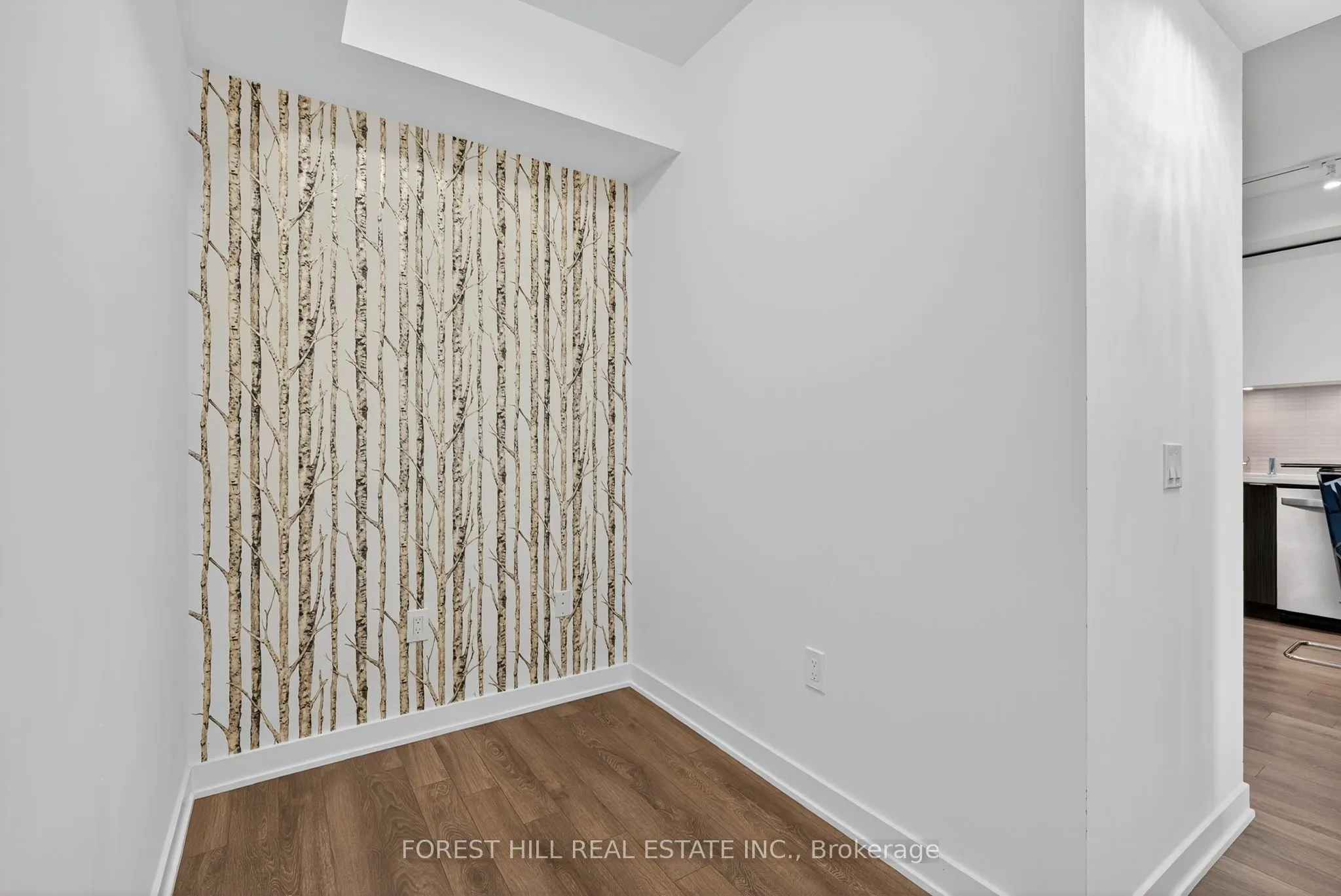 100 Eagle Rock Way, #831