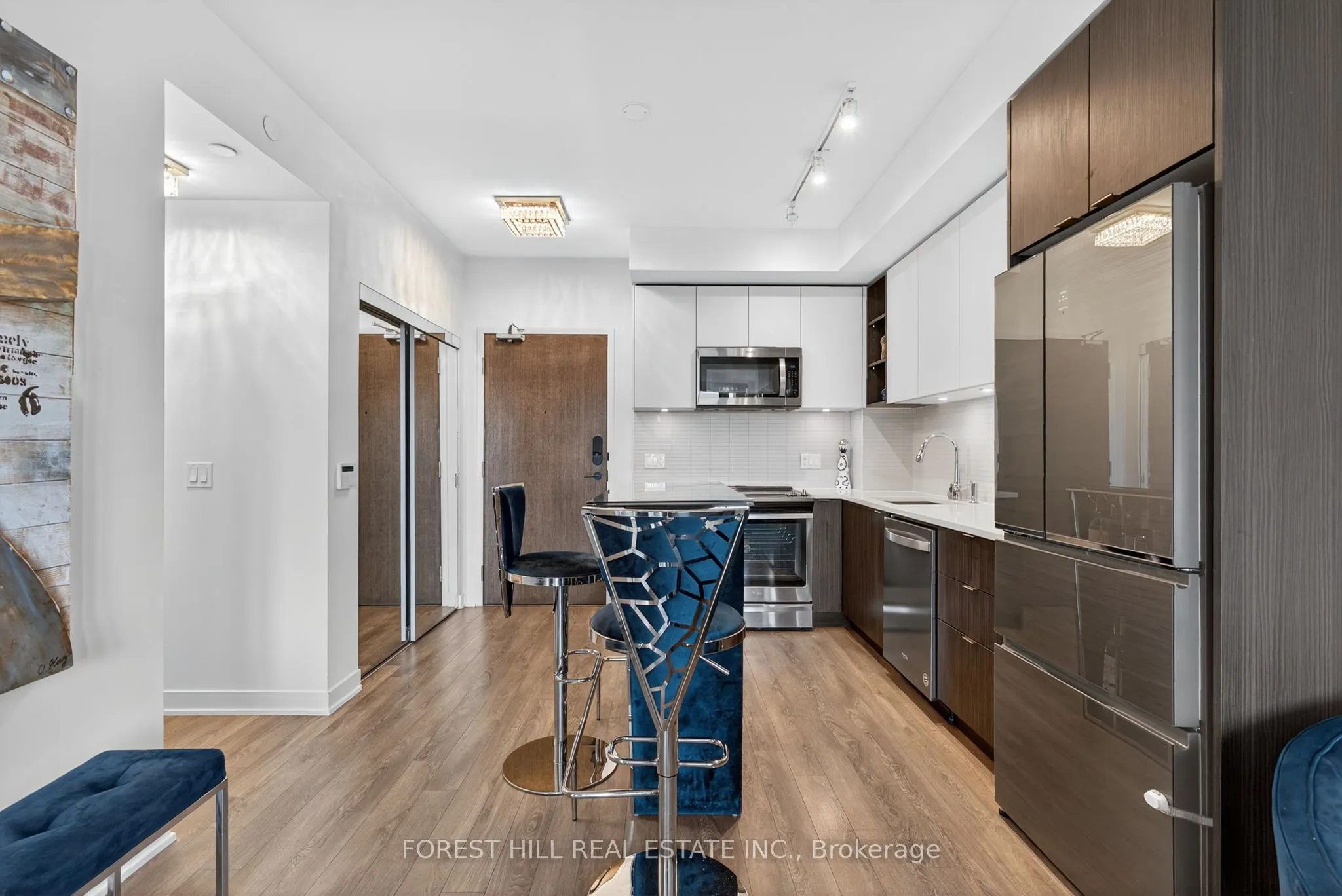 100 Eagle Rock Way, #831