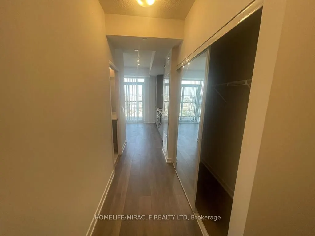 38 Honeycrisp Crescent, #1617