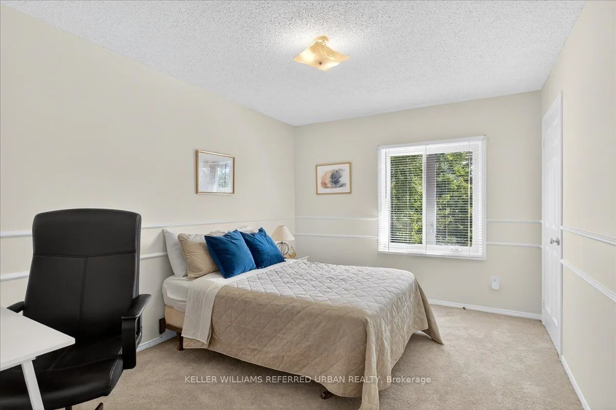 32 Nelson Circle