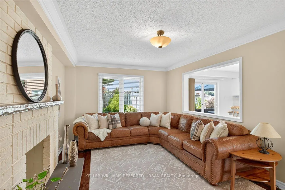 32 Nelson Circle