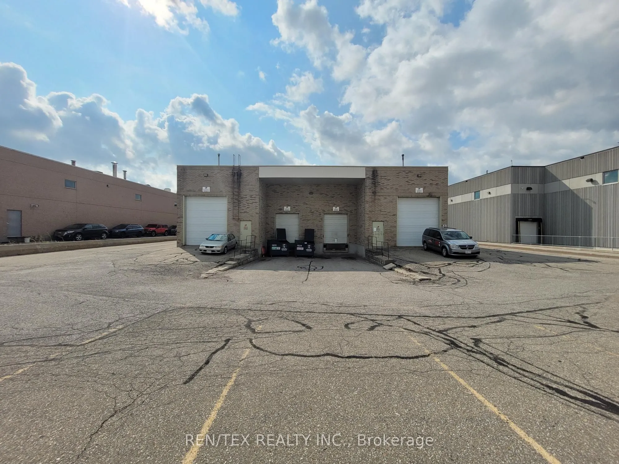 82 Corstate Avenue