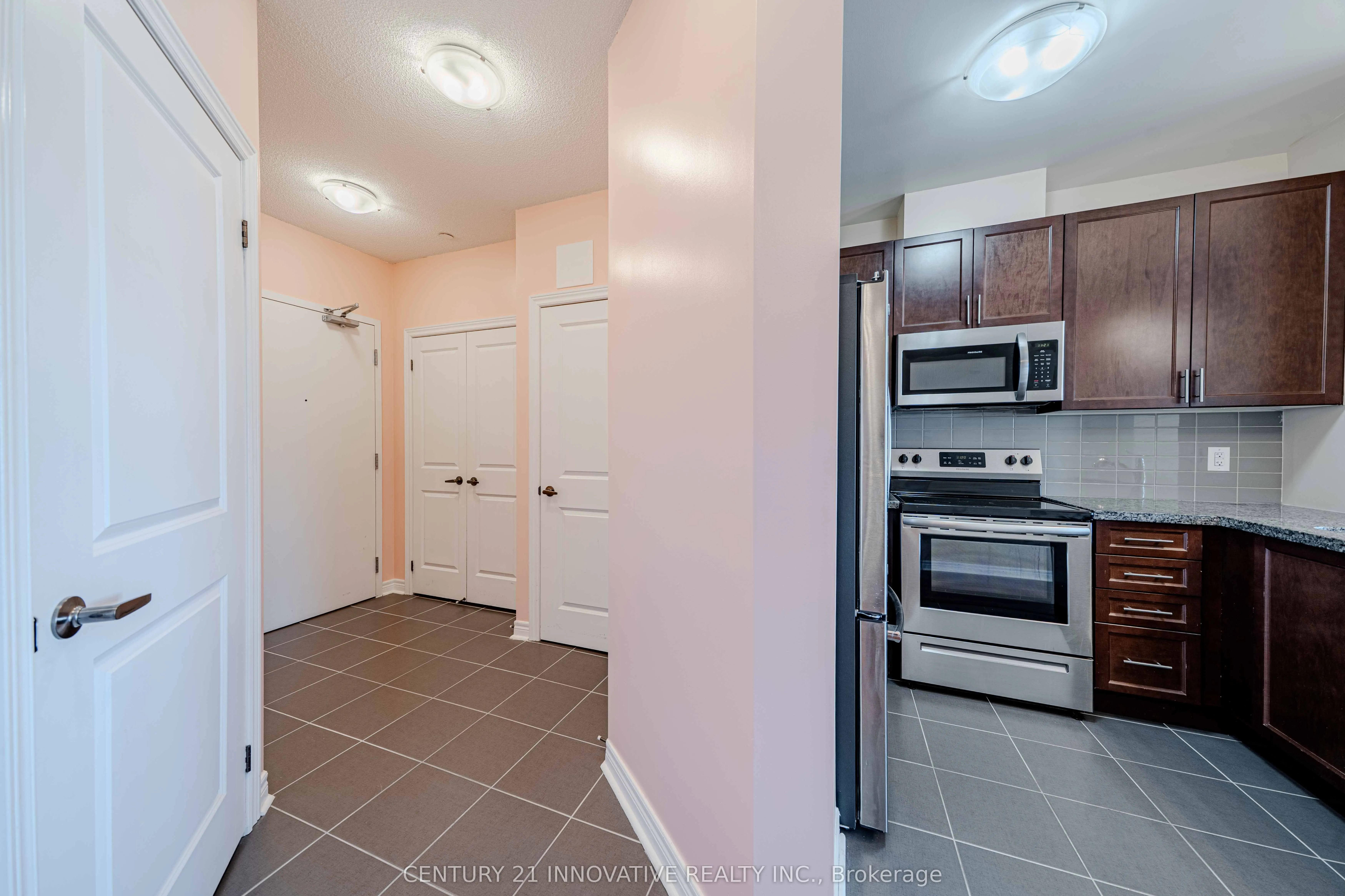 7325 Markham Road, #806