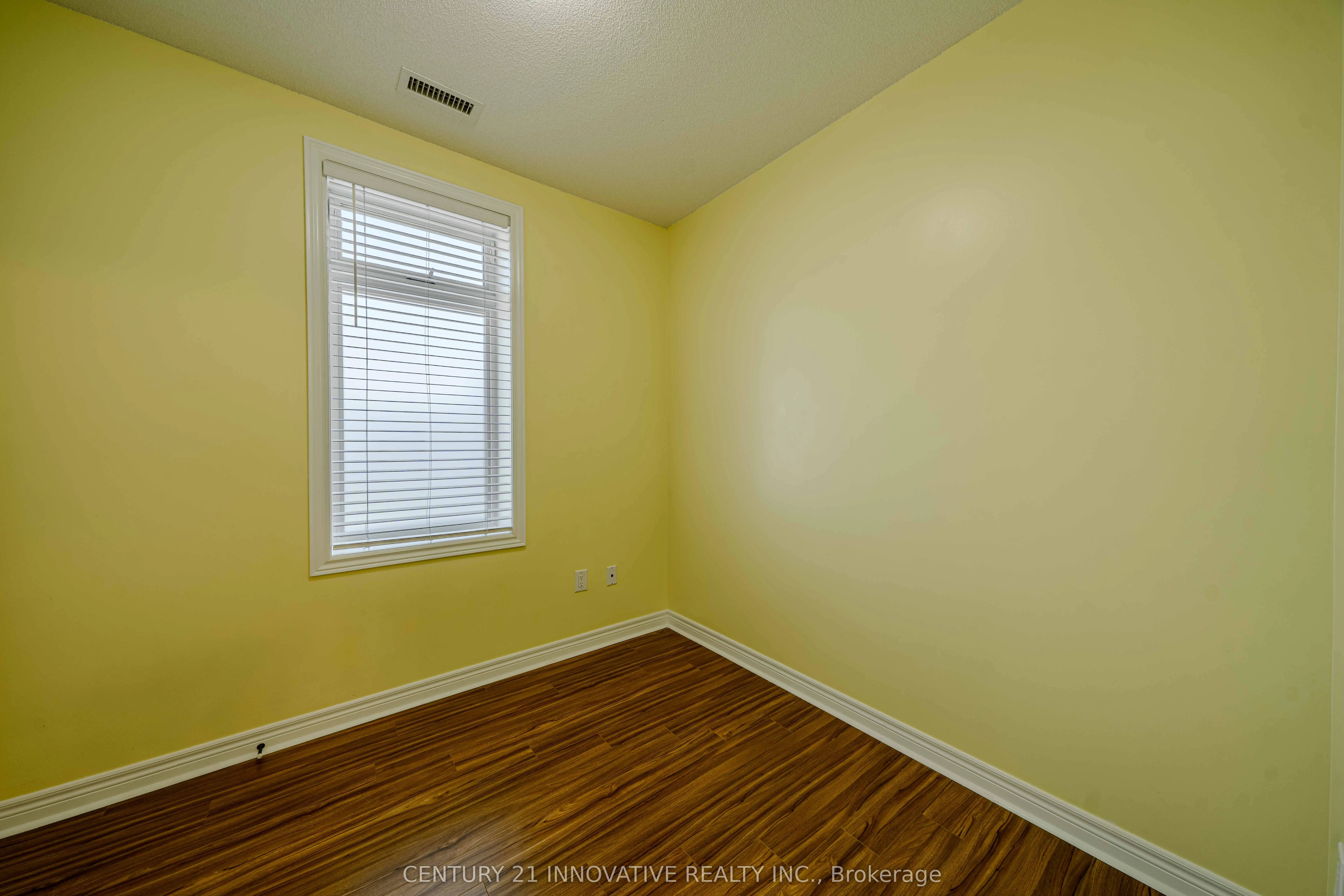 7325 Markham Road, #806