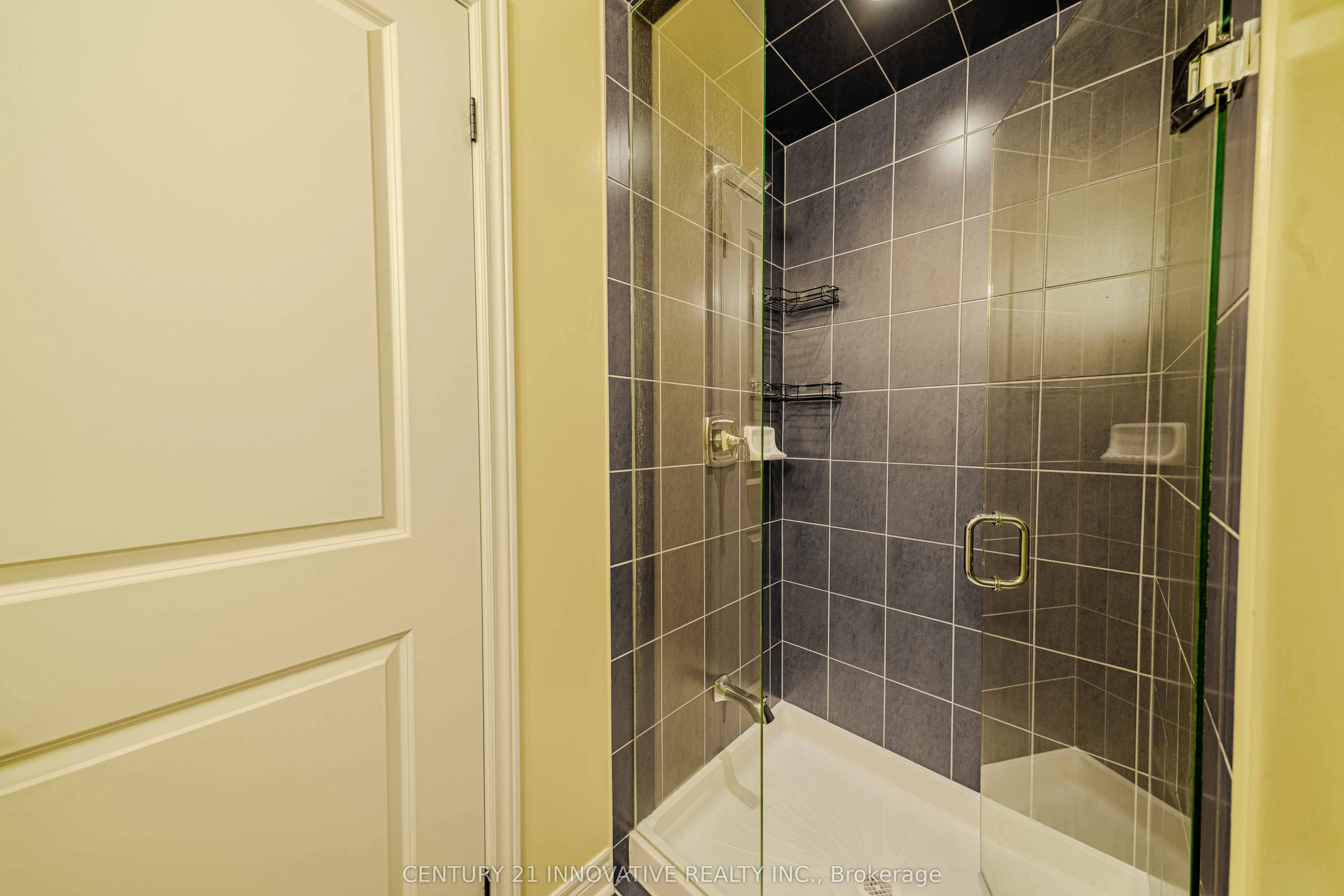 7325 Markham Road, #806