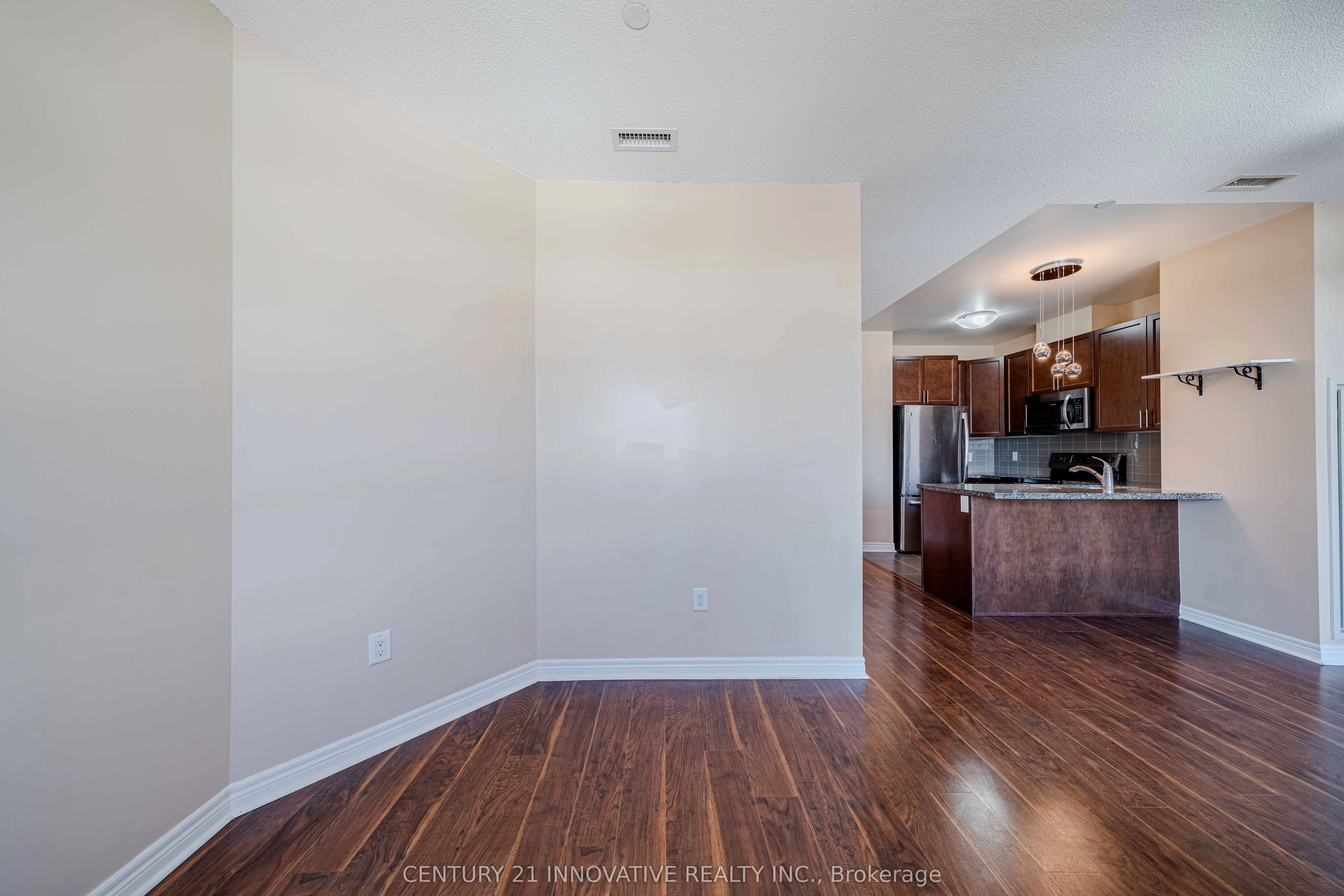7325 Markham Road, #806