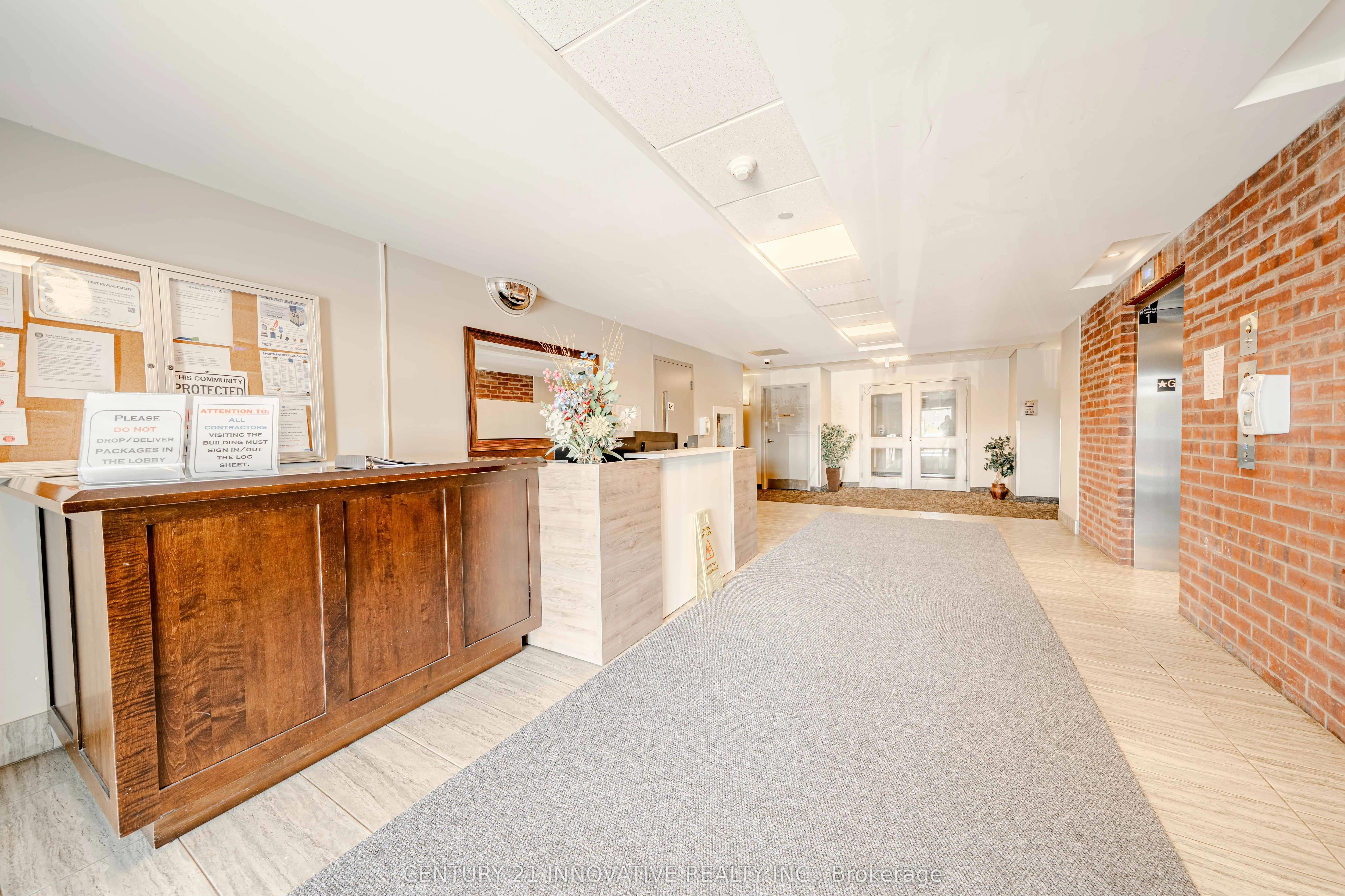 7325 Markham Road, #806
