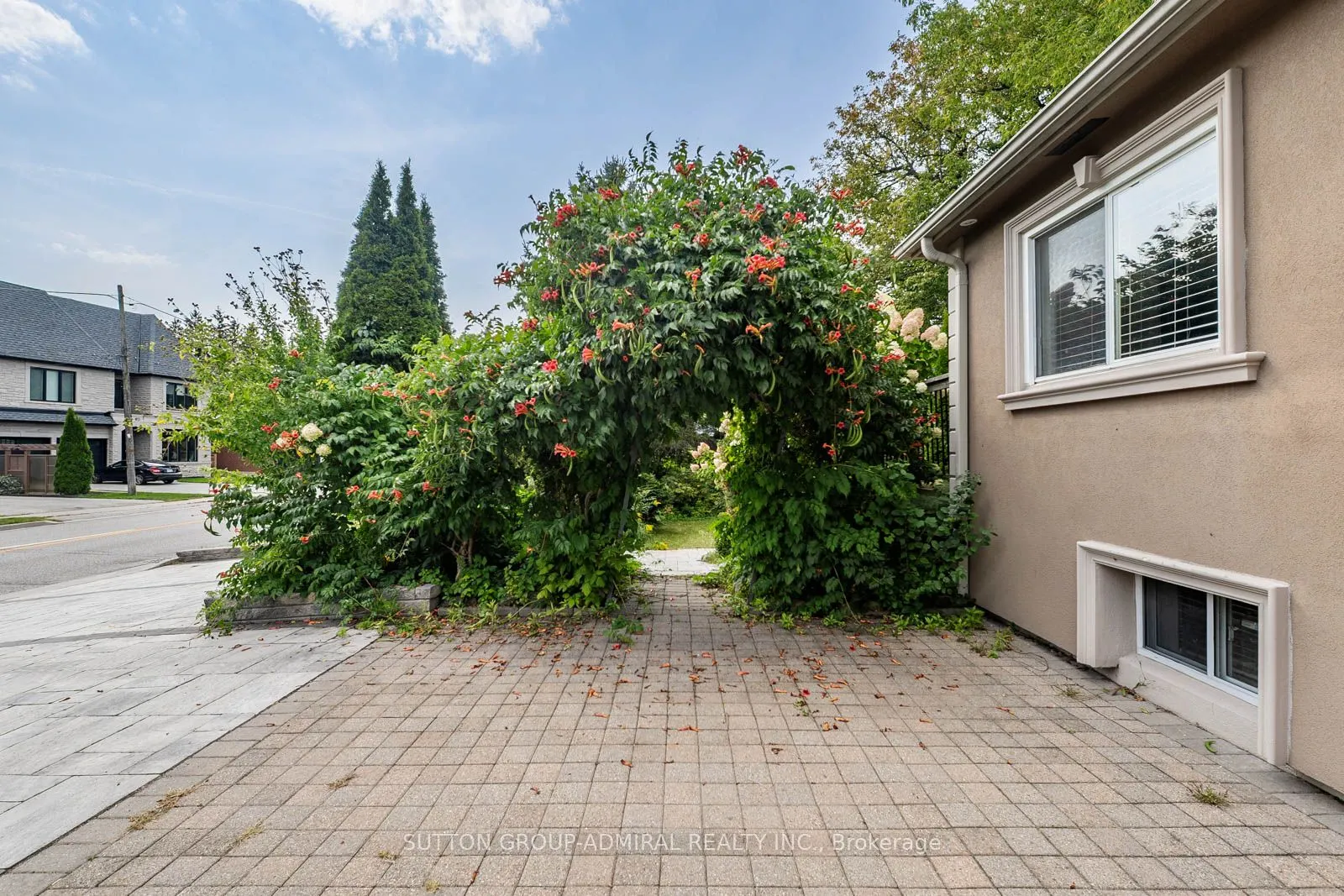 2 Newman Avenue