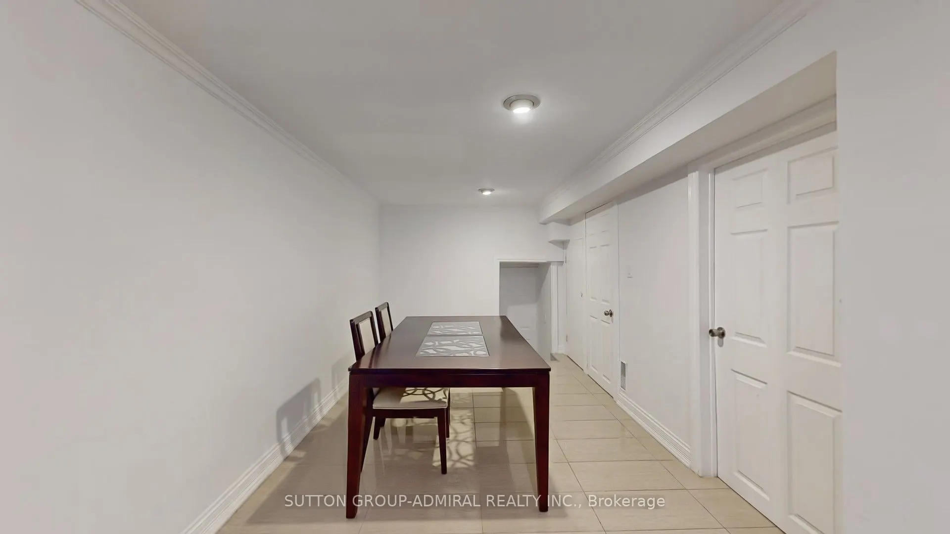 2 Newman Avenue
