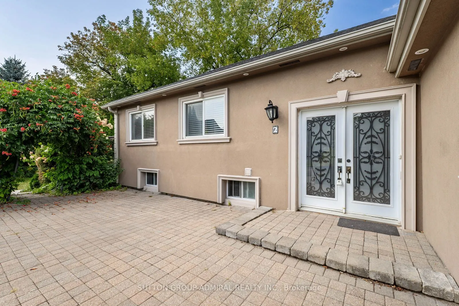 2 Newman Avenue