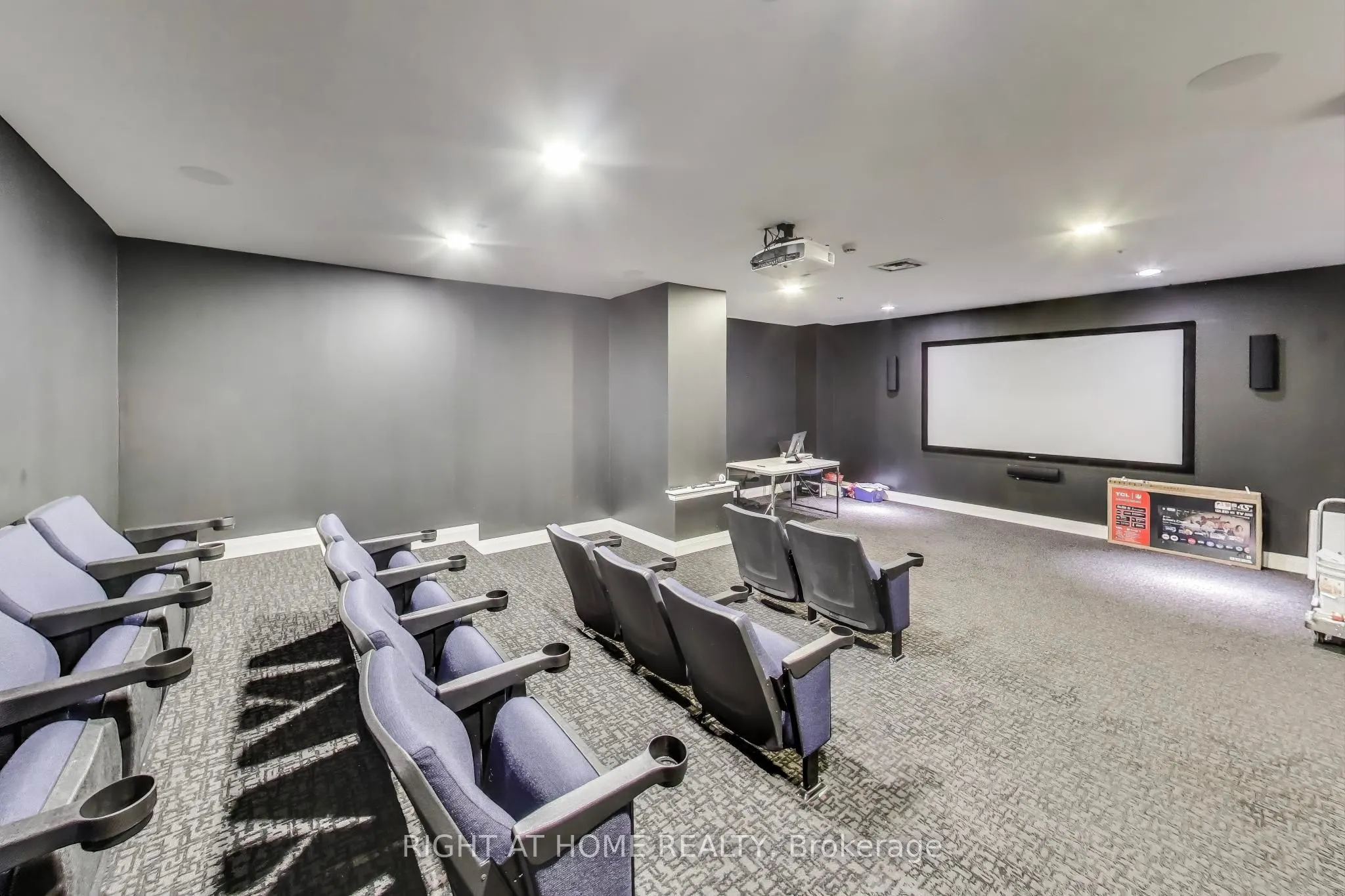 12 Woodstream Boulevard, #317