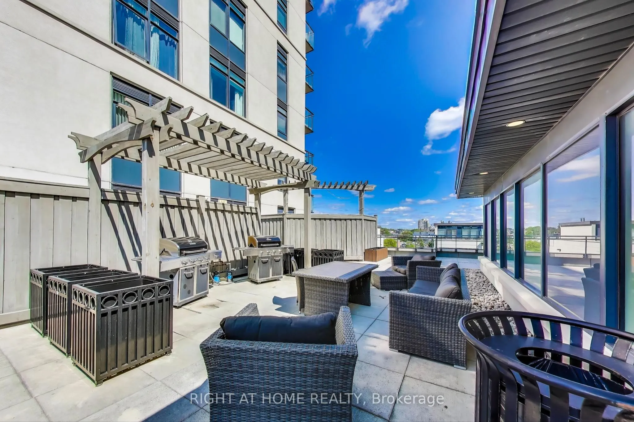 12 Woodstream Boulevard, #317