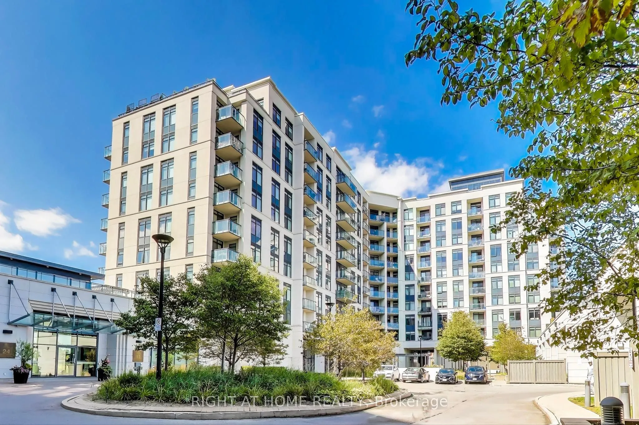 12 Woodstream Boulevard, #317