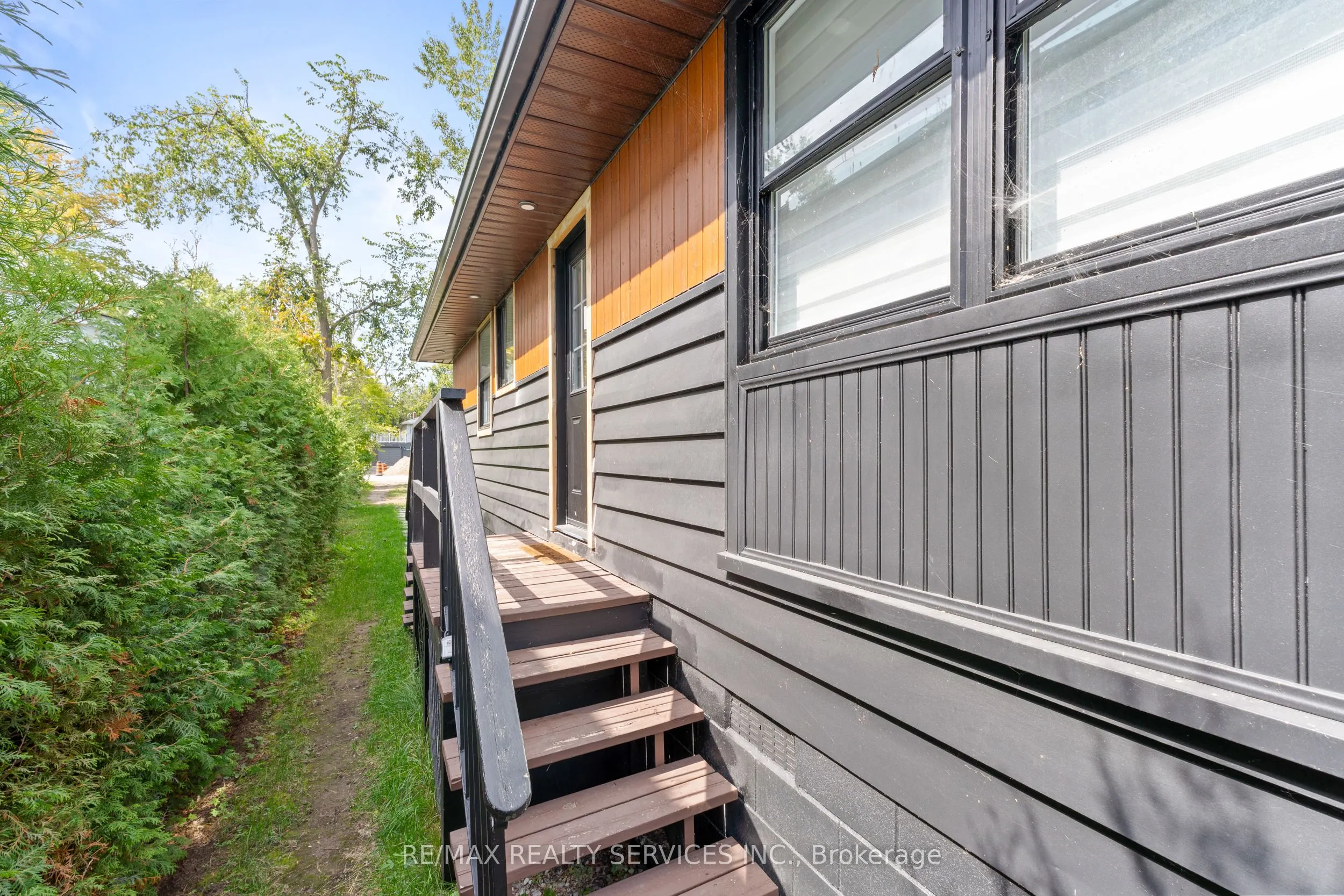 2305 Crystal Beach Road