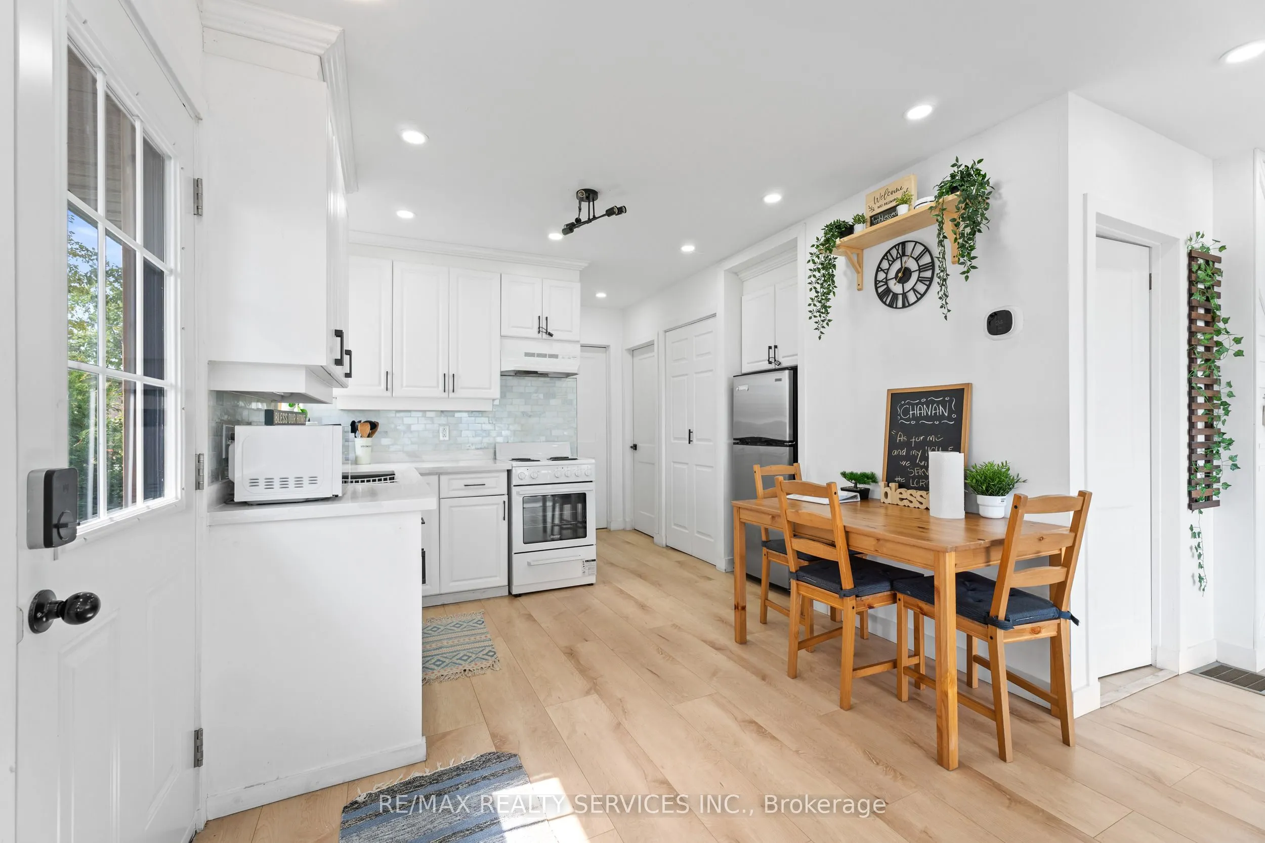 2305 Crystal Beach Road