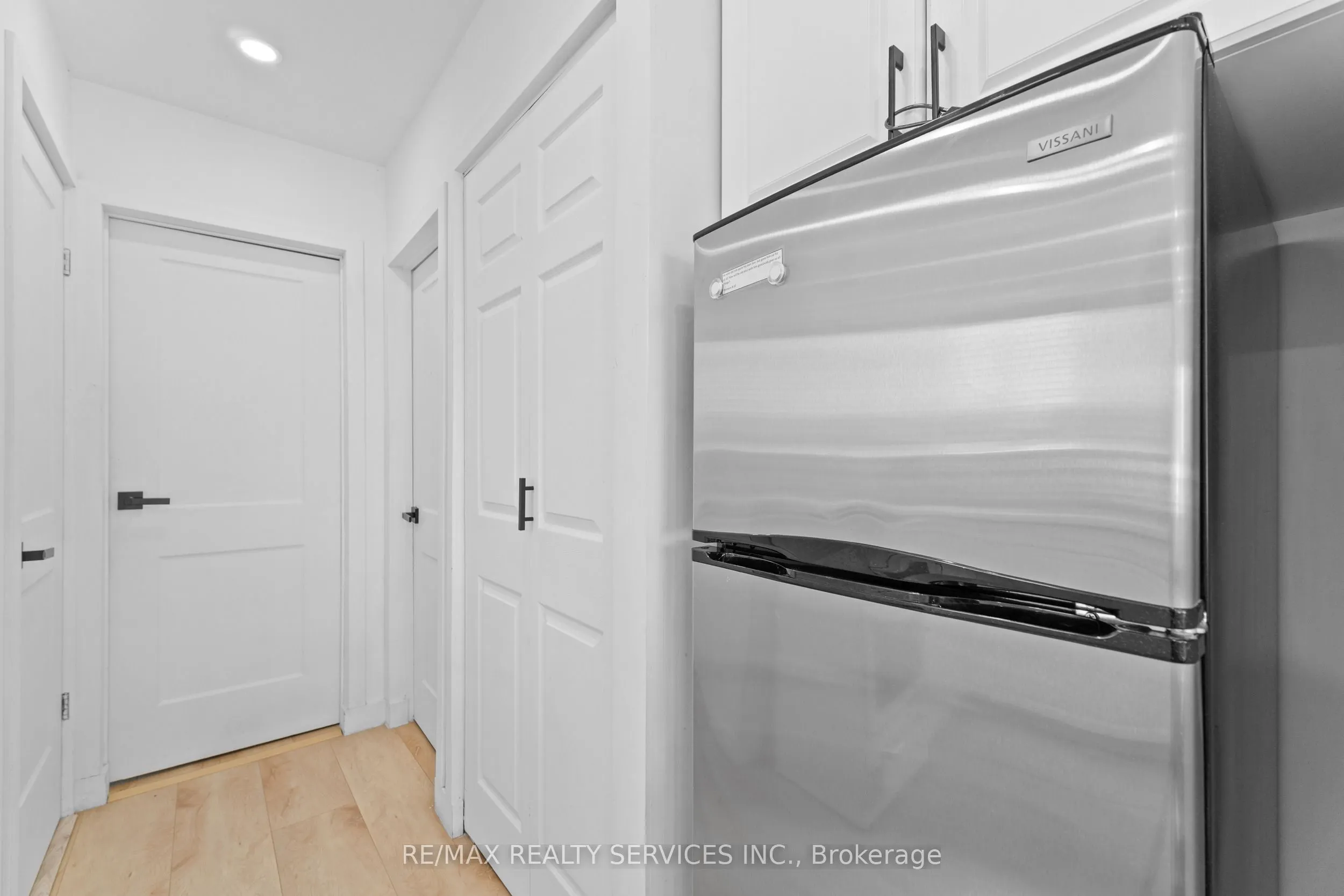 2305 Crystal Beach Road