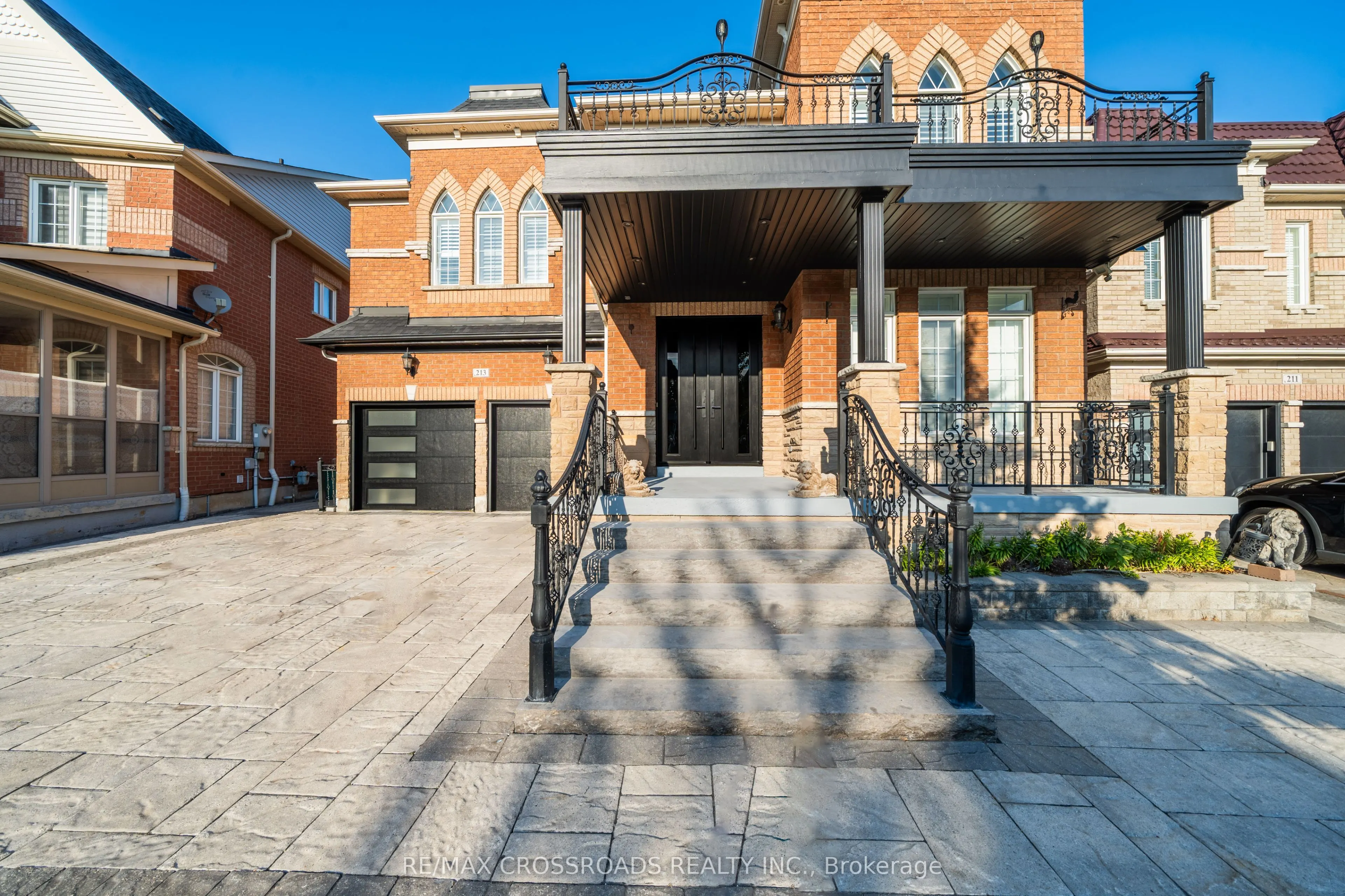 213 Riverwalk Drive