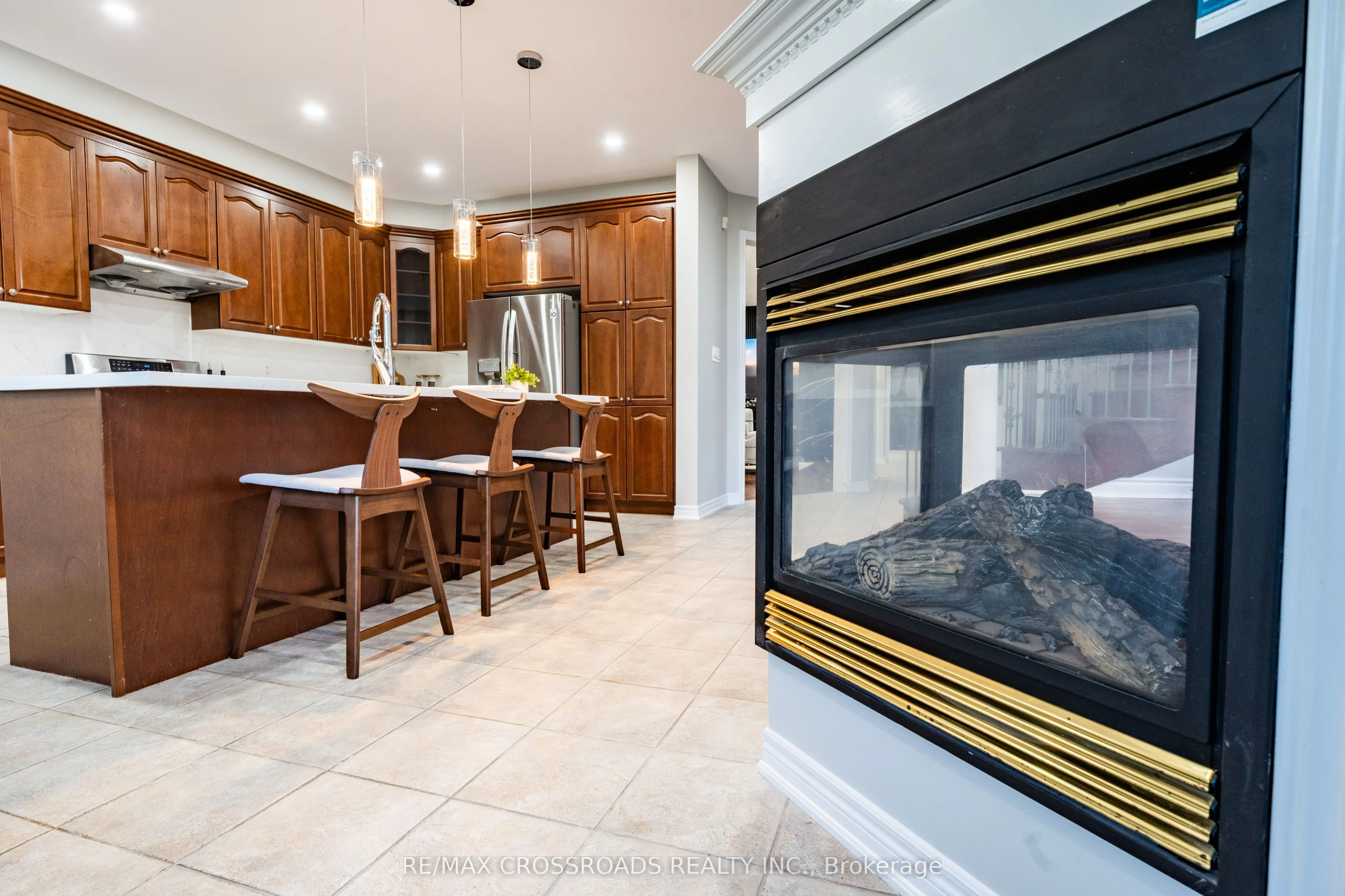 213 Riverwalk Drive