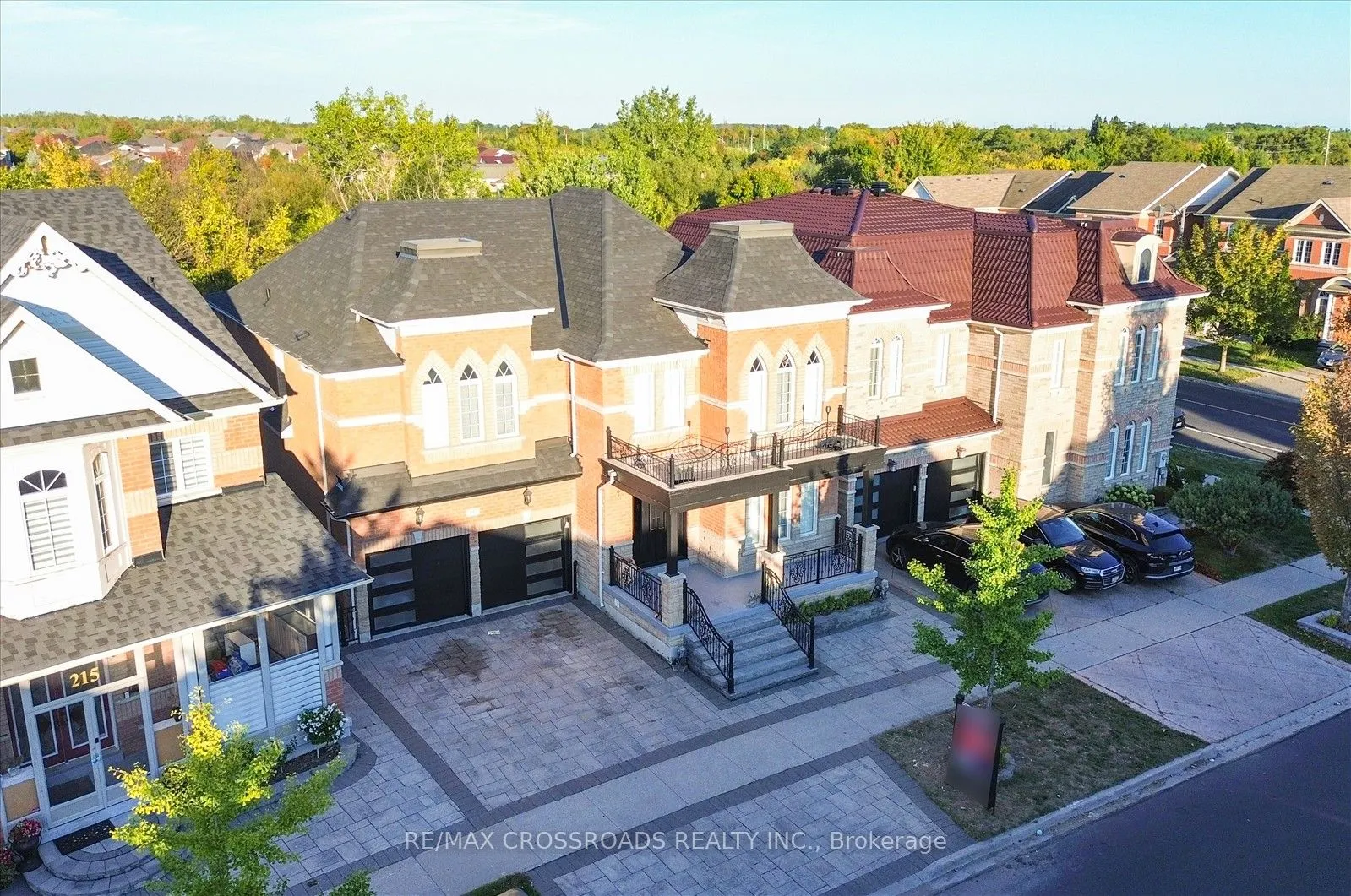 213 Riverwalk Drive