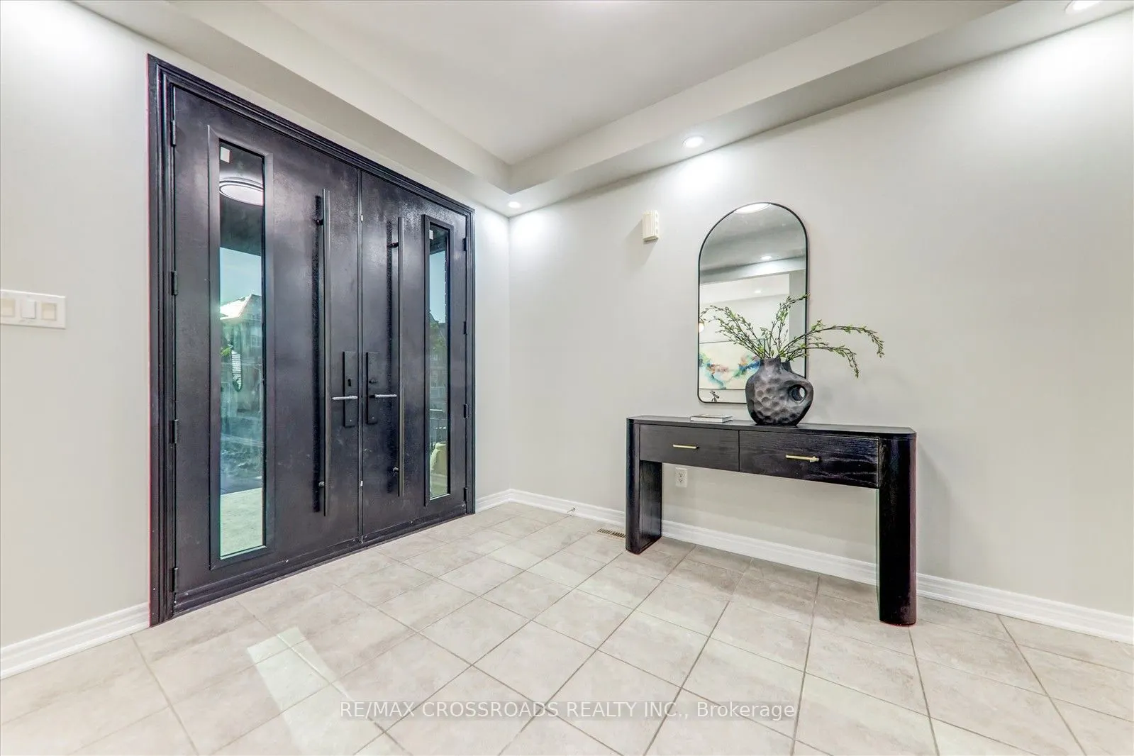 213 Riverwalk Drive