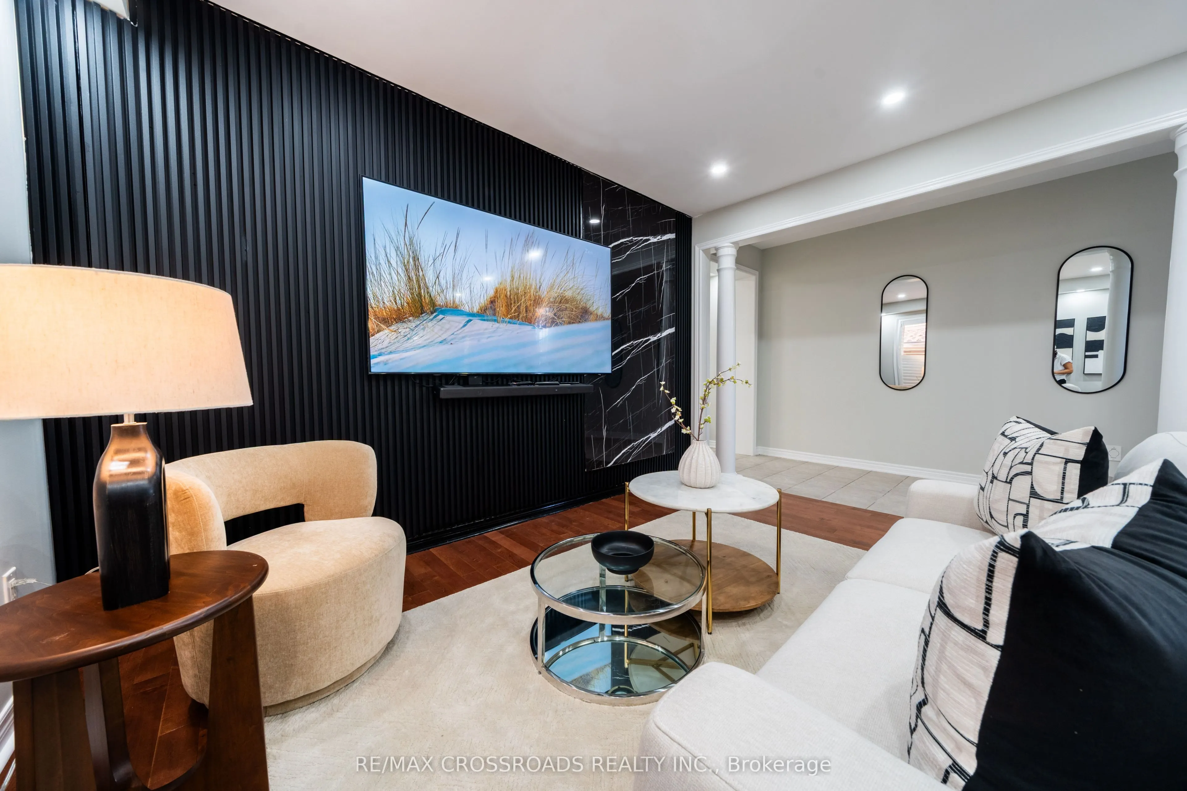 213 Riverwalk Drive