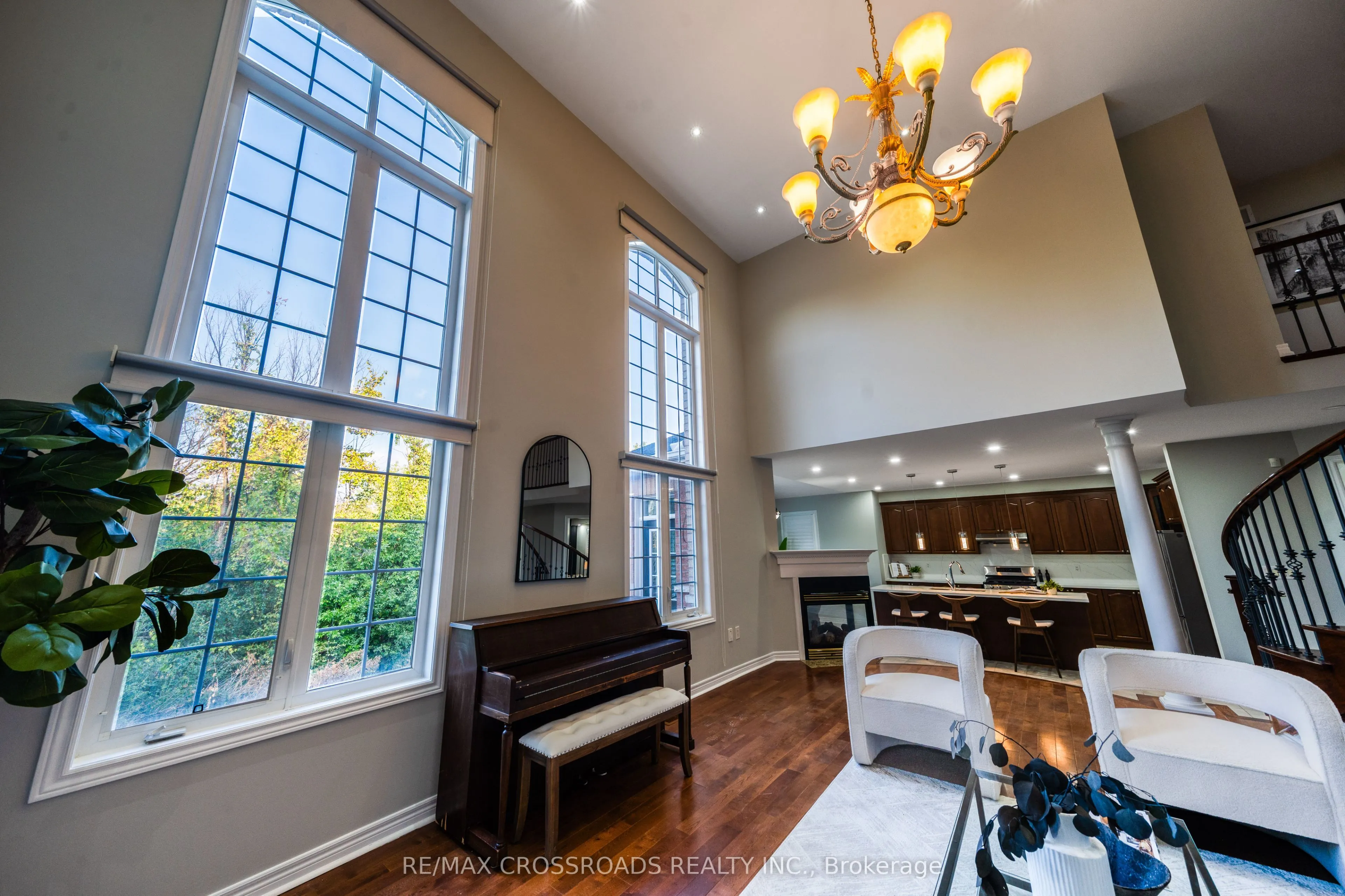 213 Riverwalk Drive