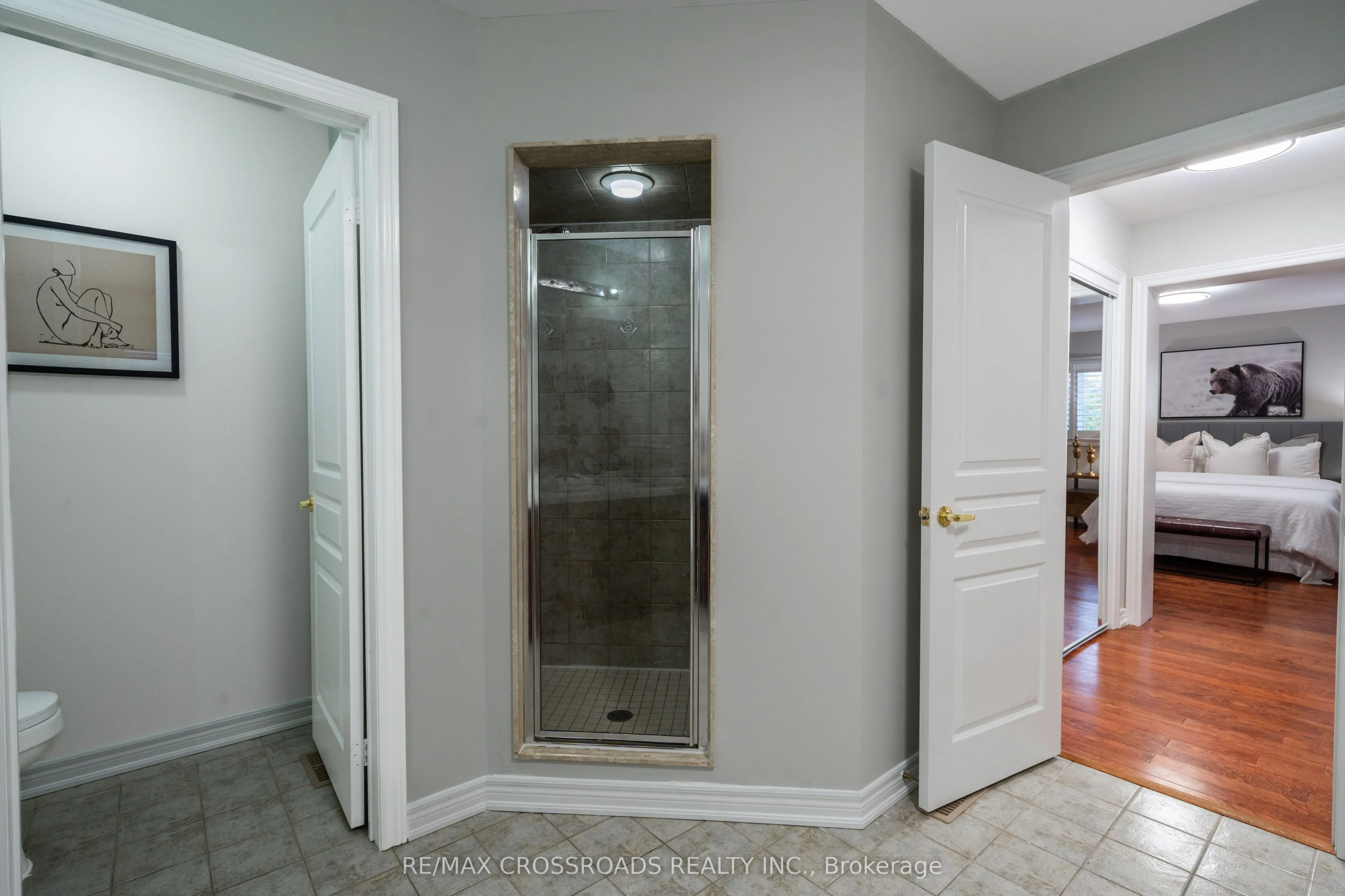 213 Riverwalk Drive