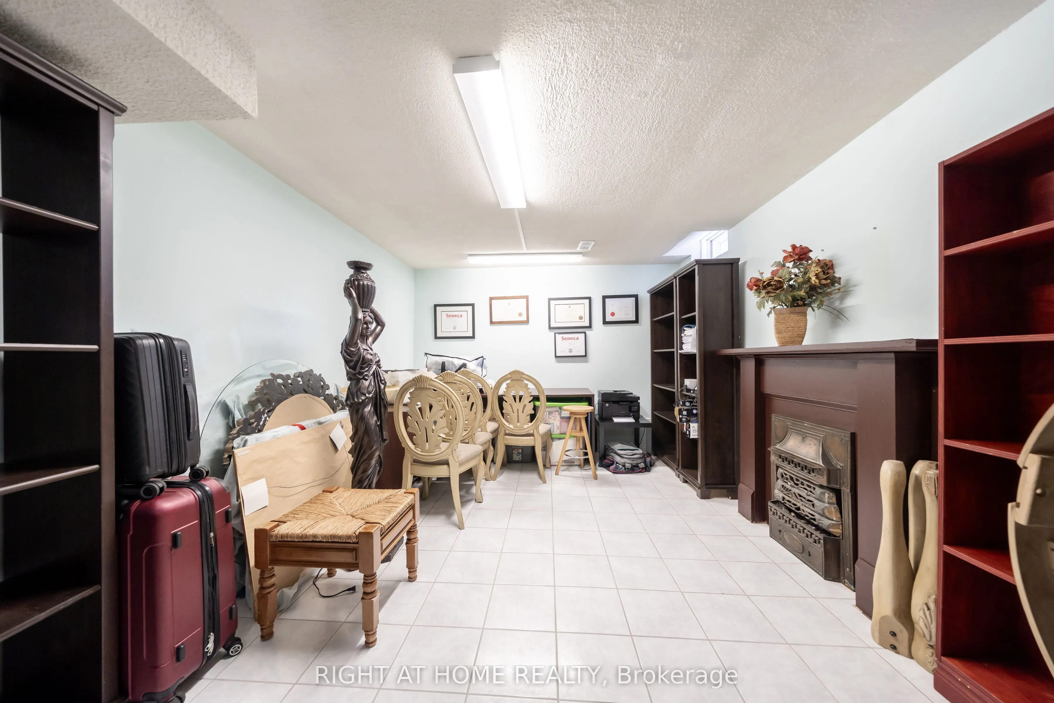 259 Tall Grass Trail