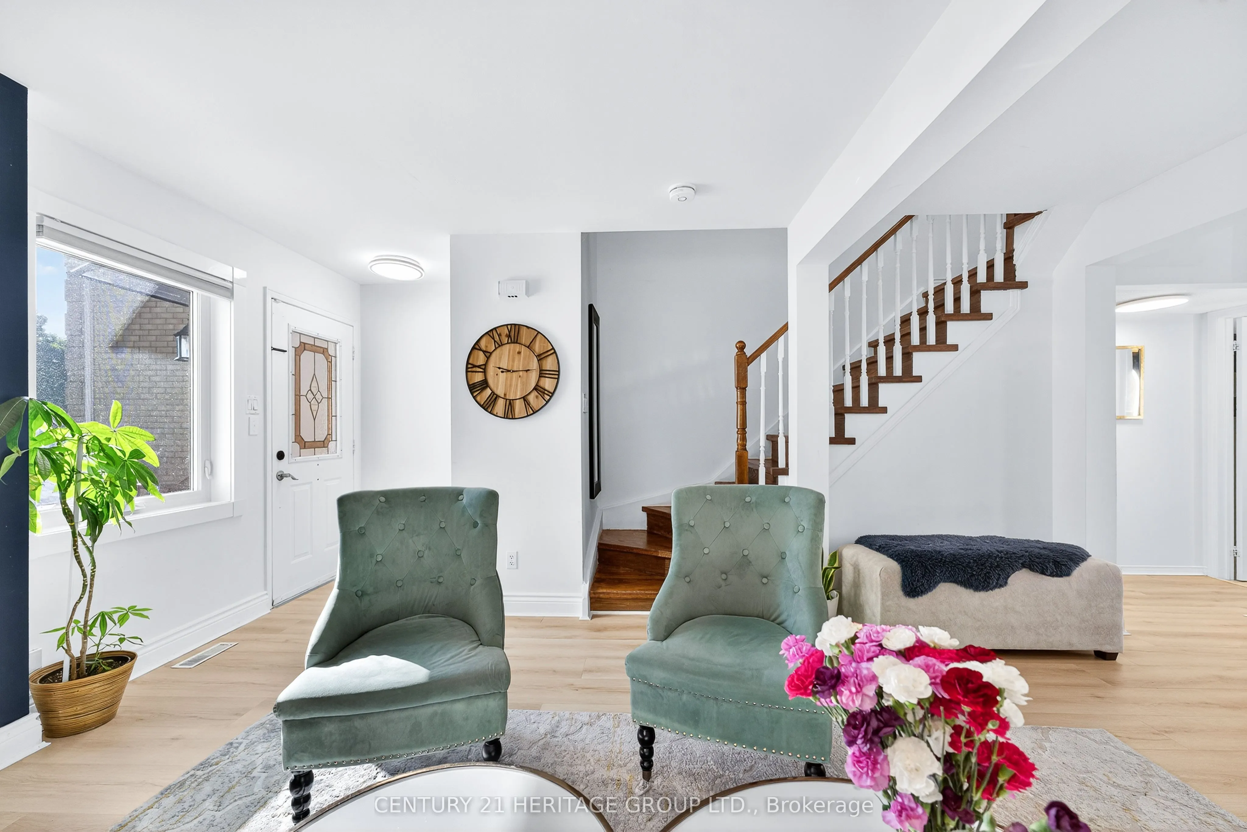 112 Sandfield Drive