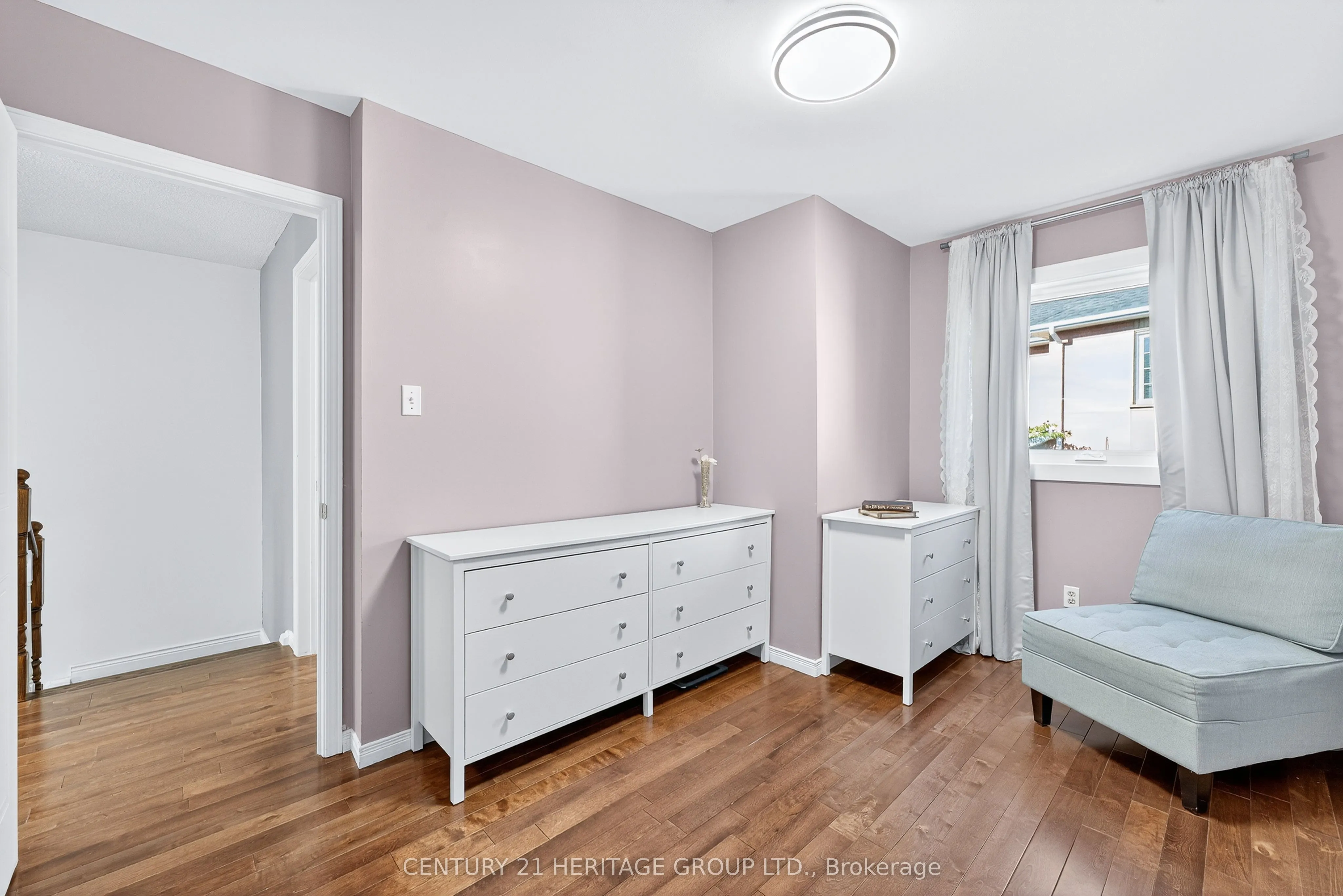 112 Sandfield Drive