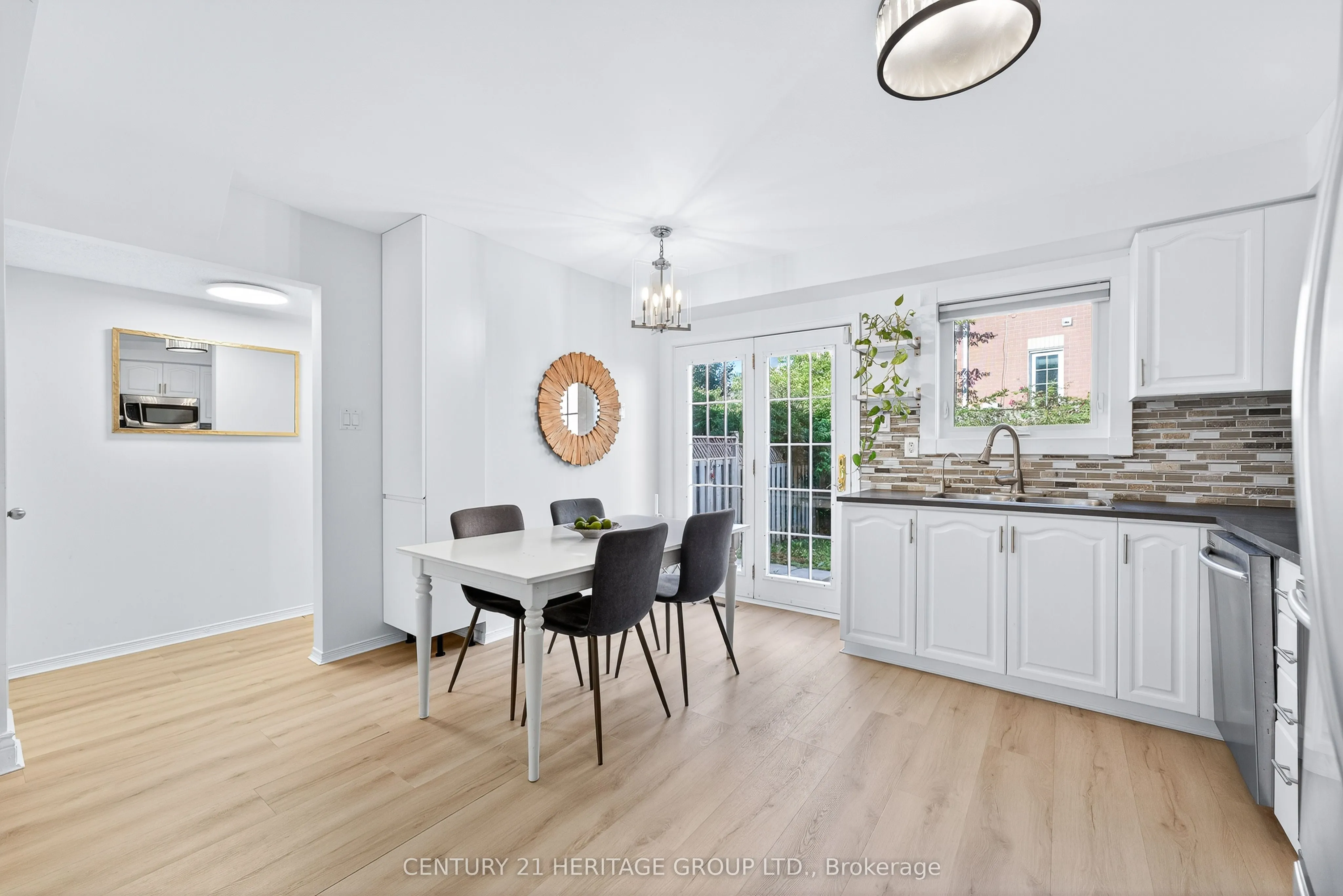 112 Sandfield Drive