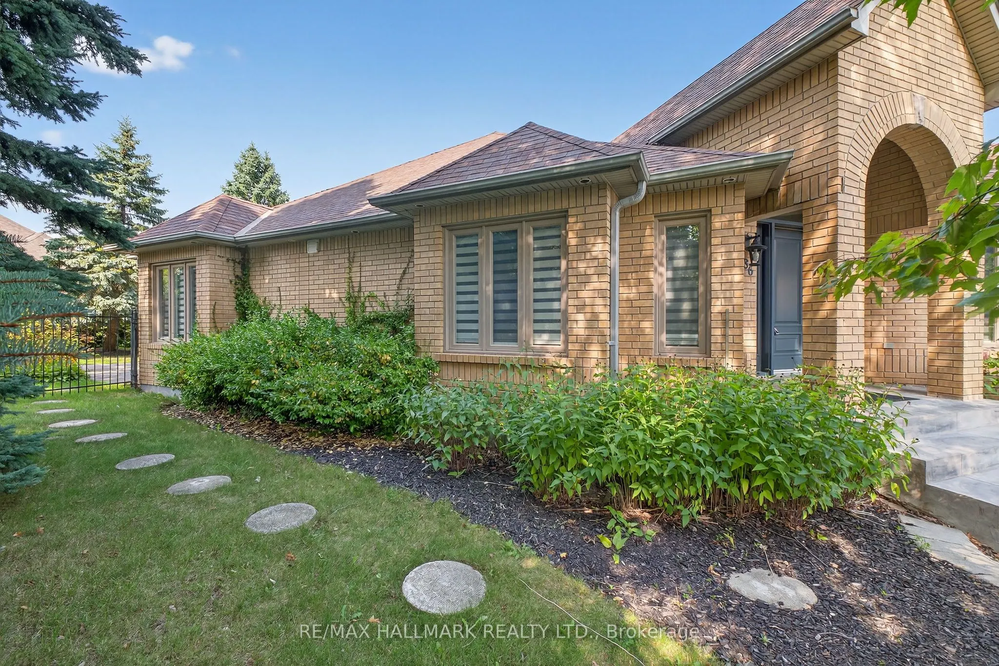 86 Roselawn Drive