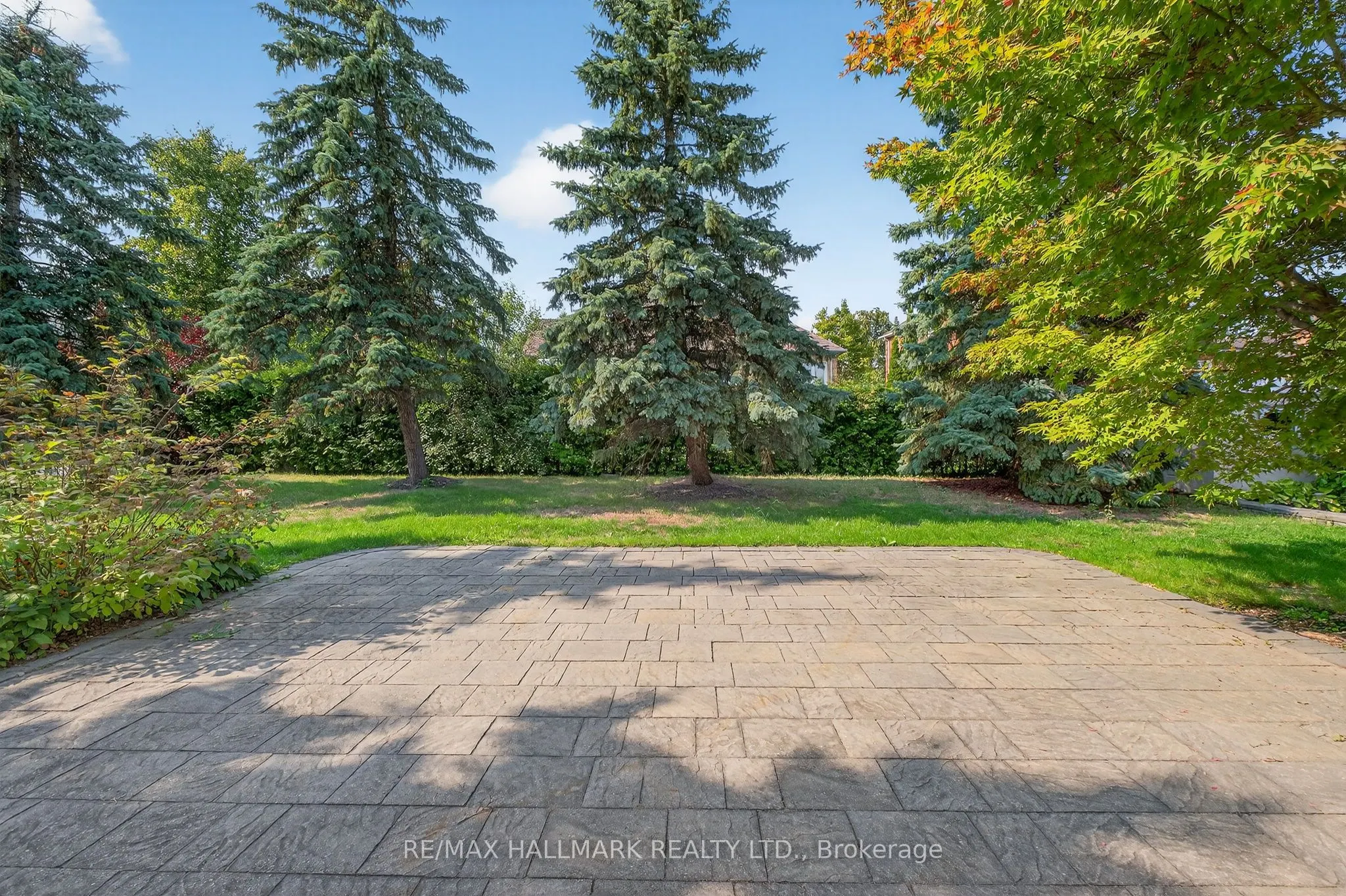 86 Roselawn Drive