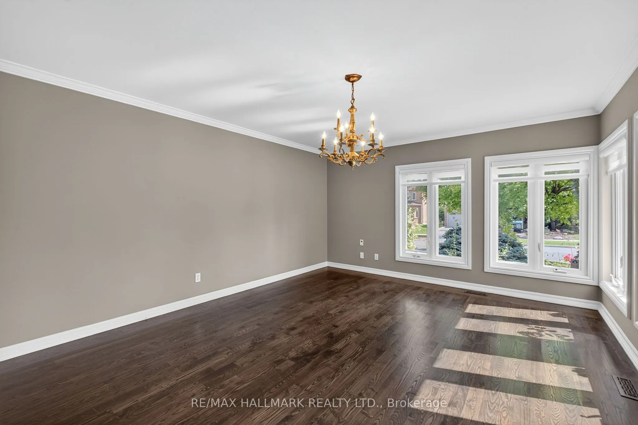 86 Roselawn Drive