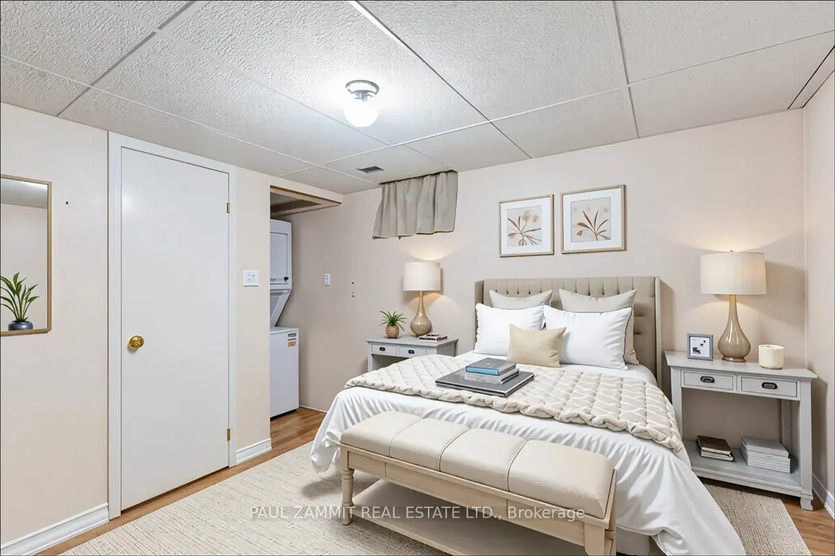 22 Holsworthy Crescent