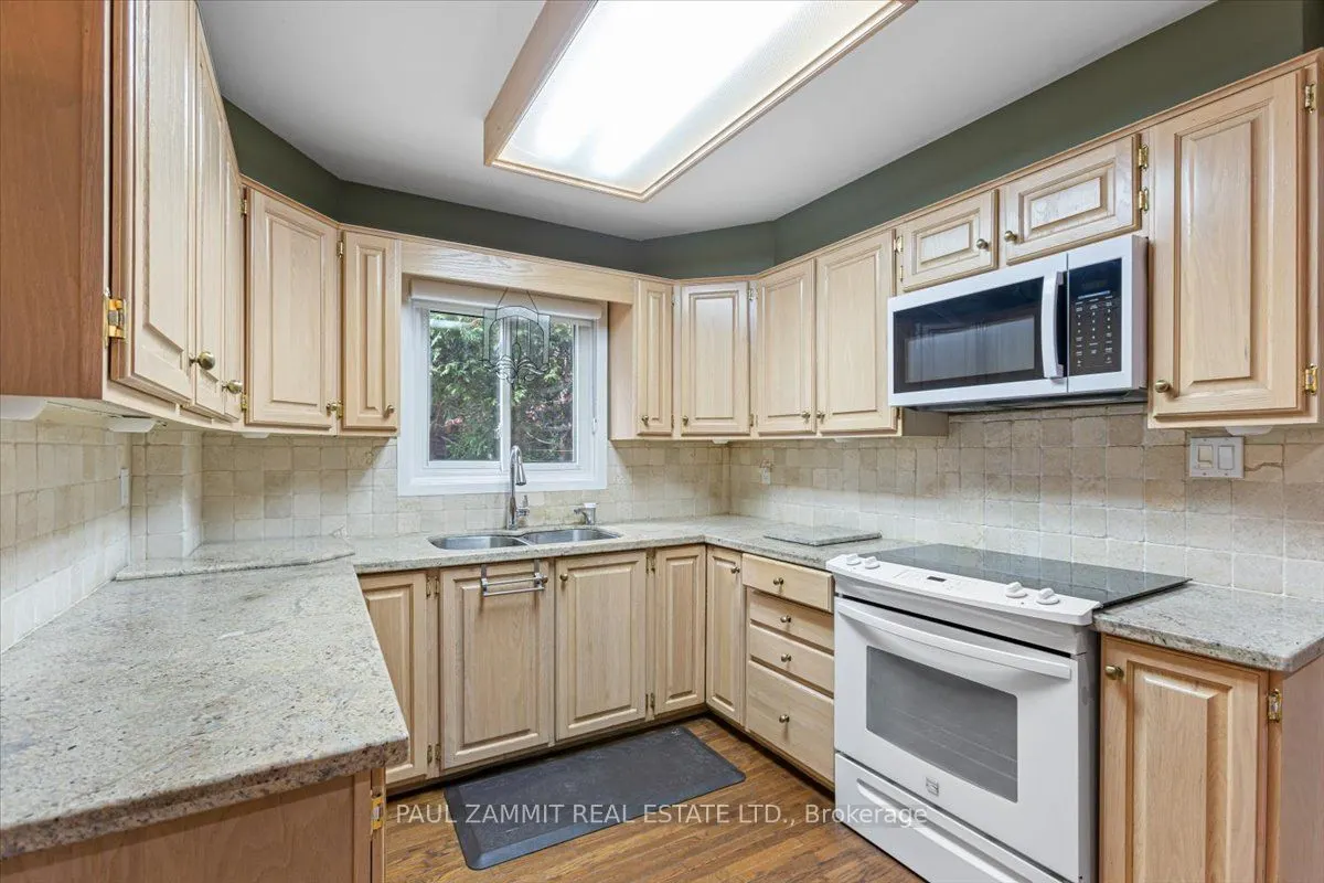 22 Holsworthy Crescent