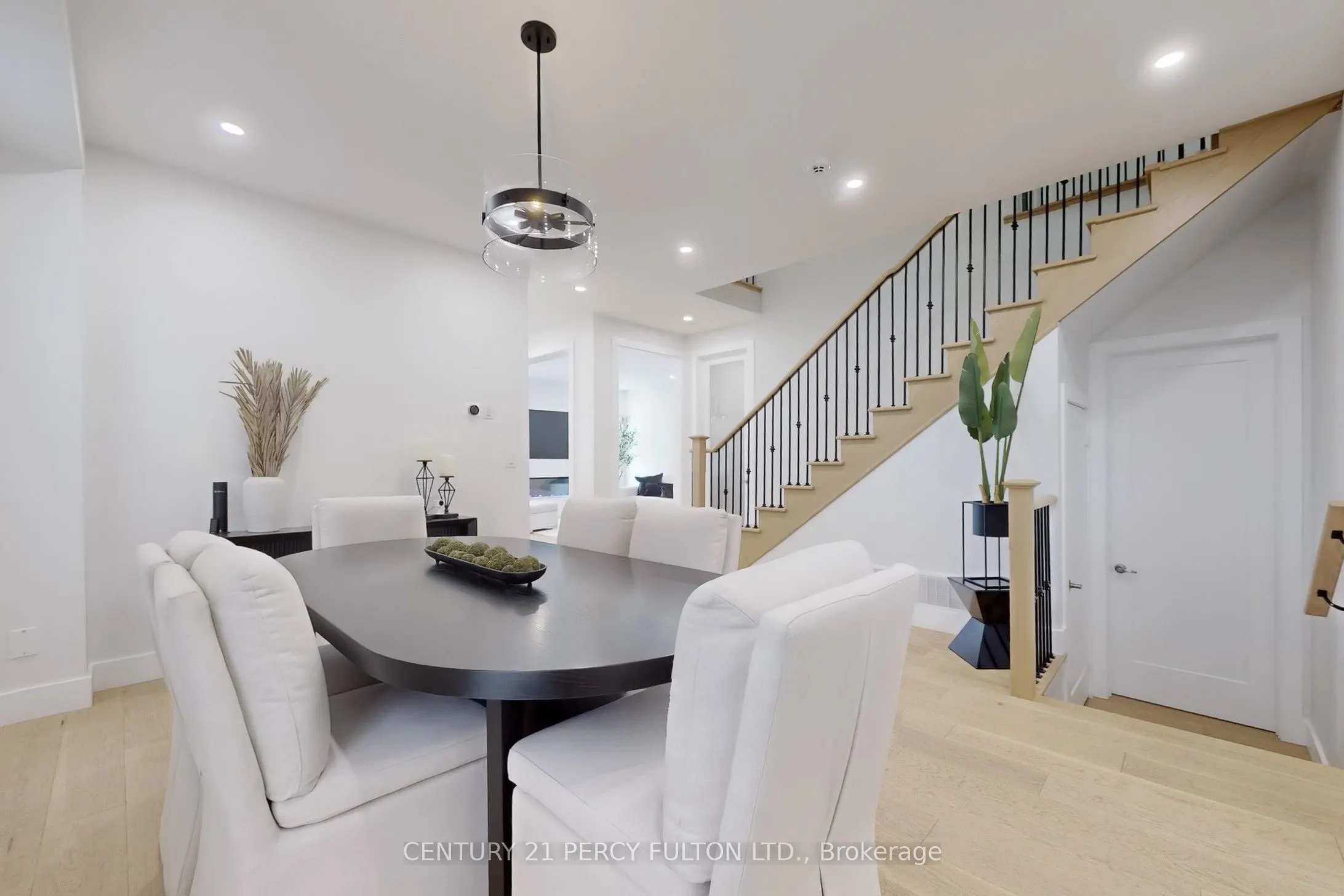 23 Sam Battaglia Crescent