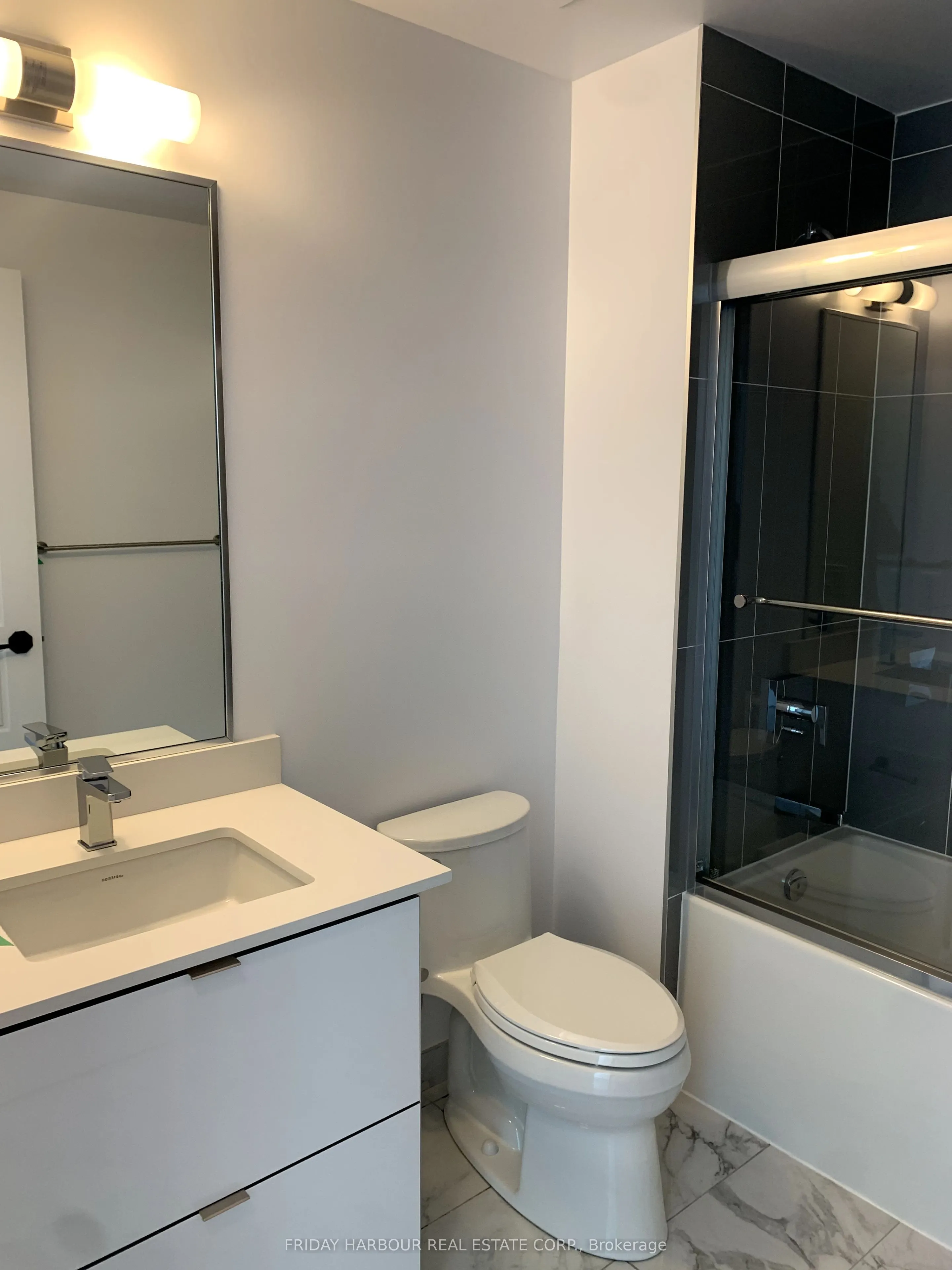 415 Sea Ray Avenue S, #102