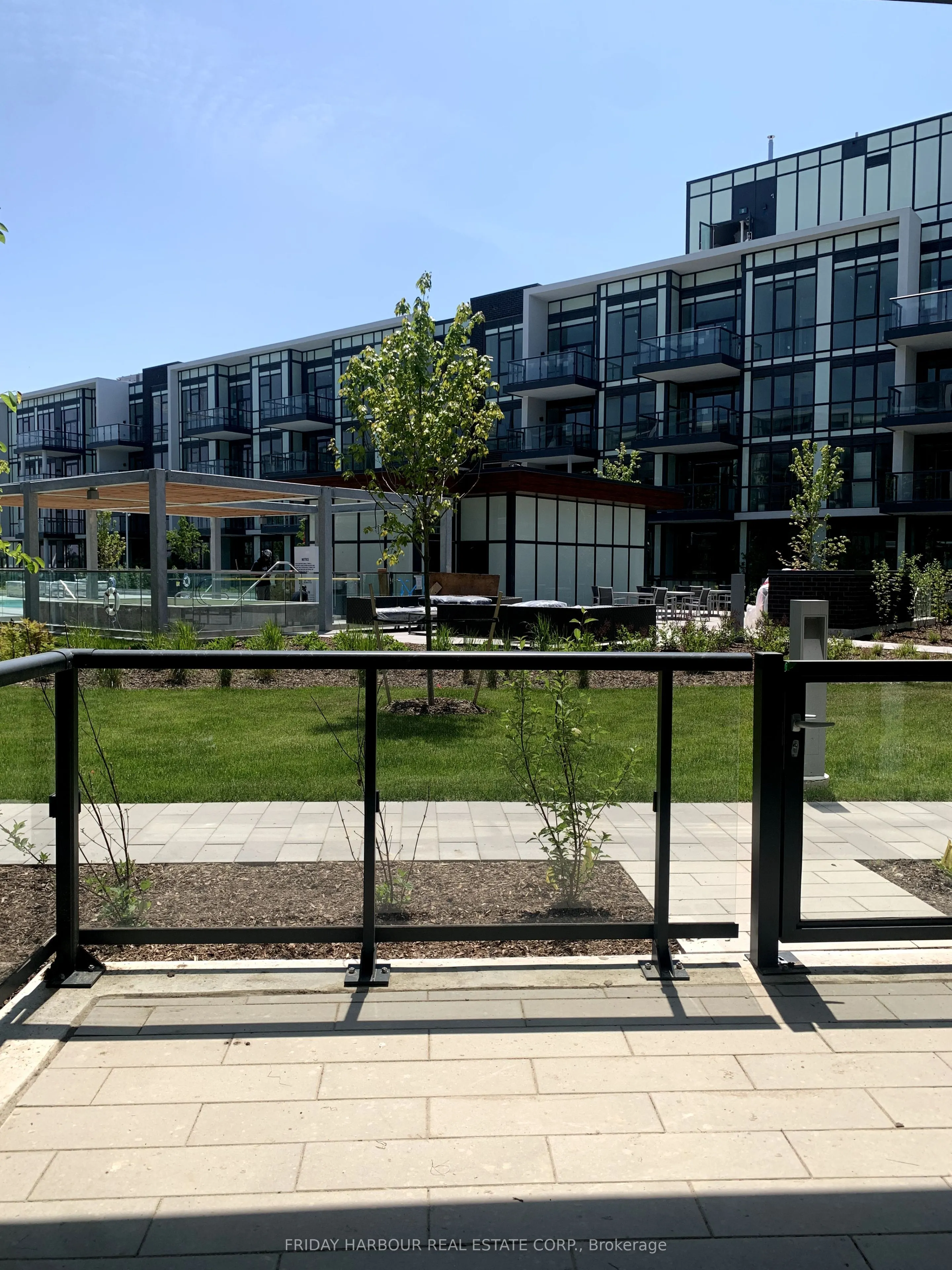 415 Sea Ray Avenue S, #102