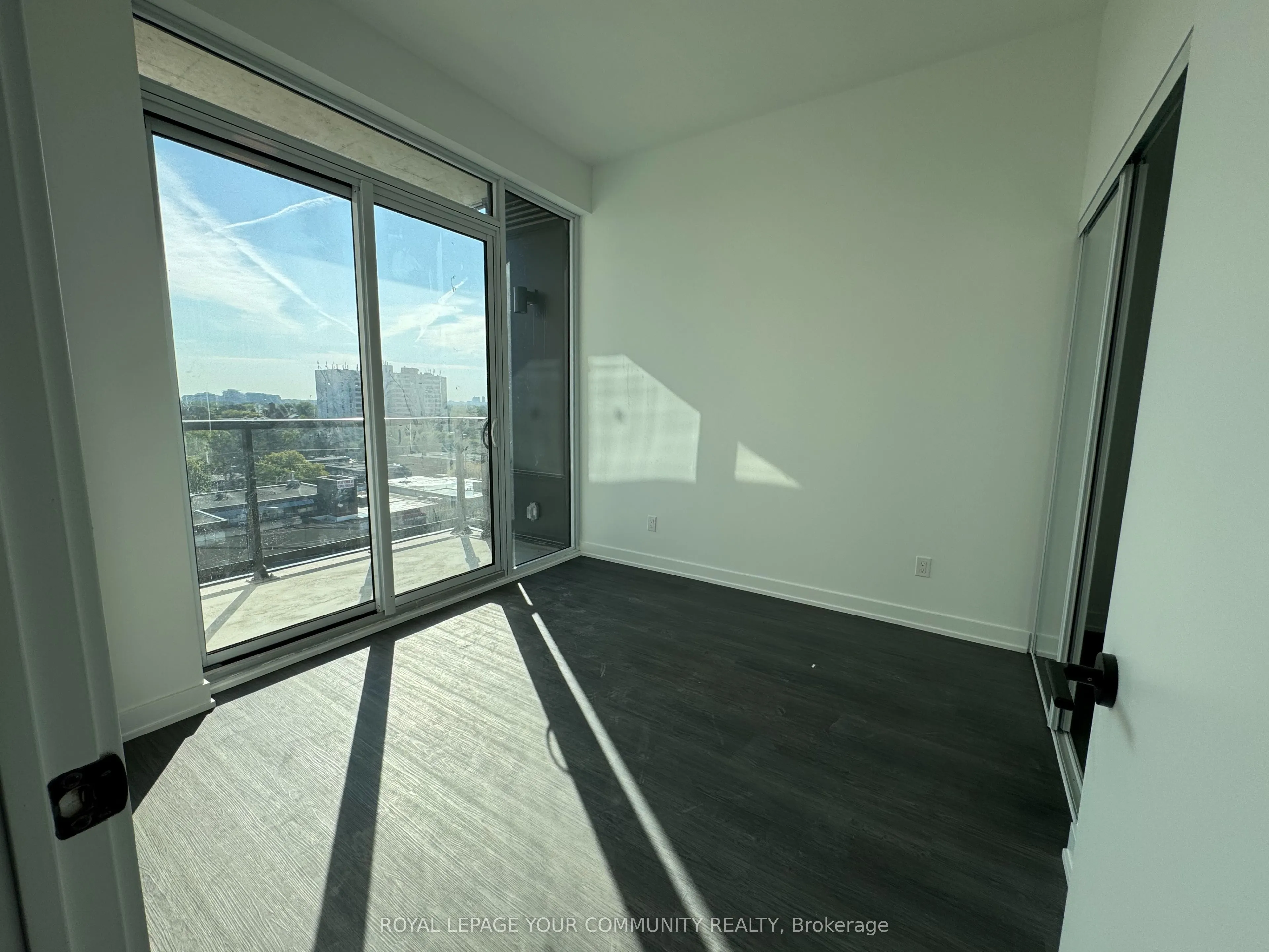 8188 Yonge Street, #620