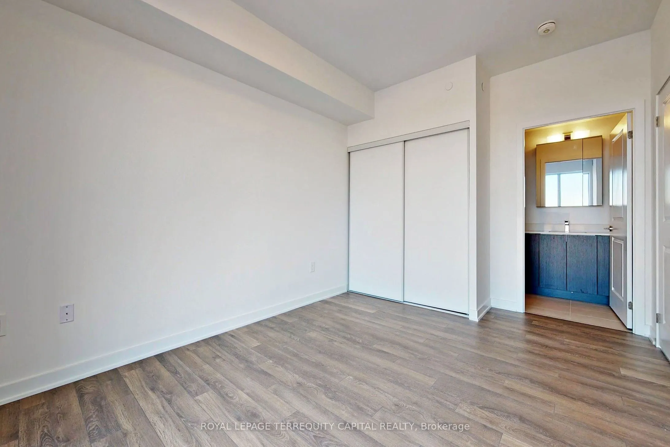 100 Eagle Rock Way, #704