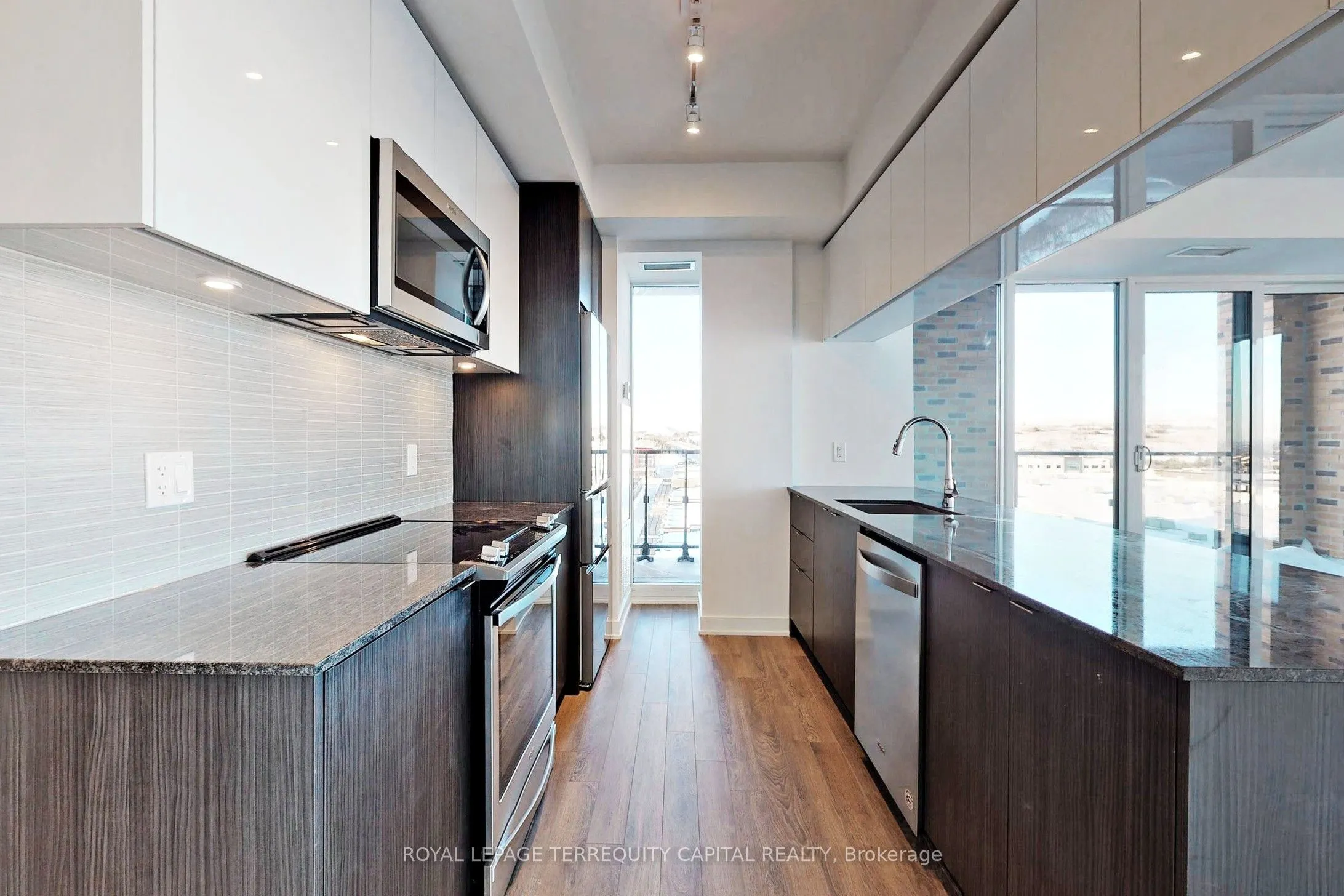 100 Eagle Rock Way, #704