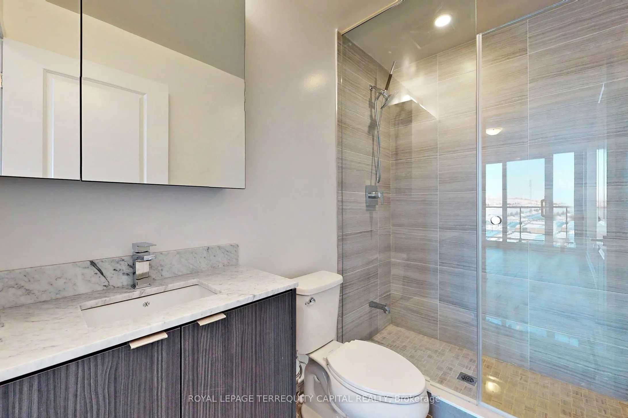 100 Eagle Rock Way, #704
