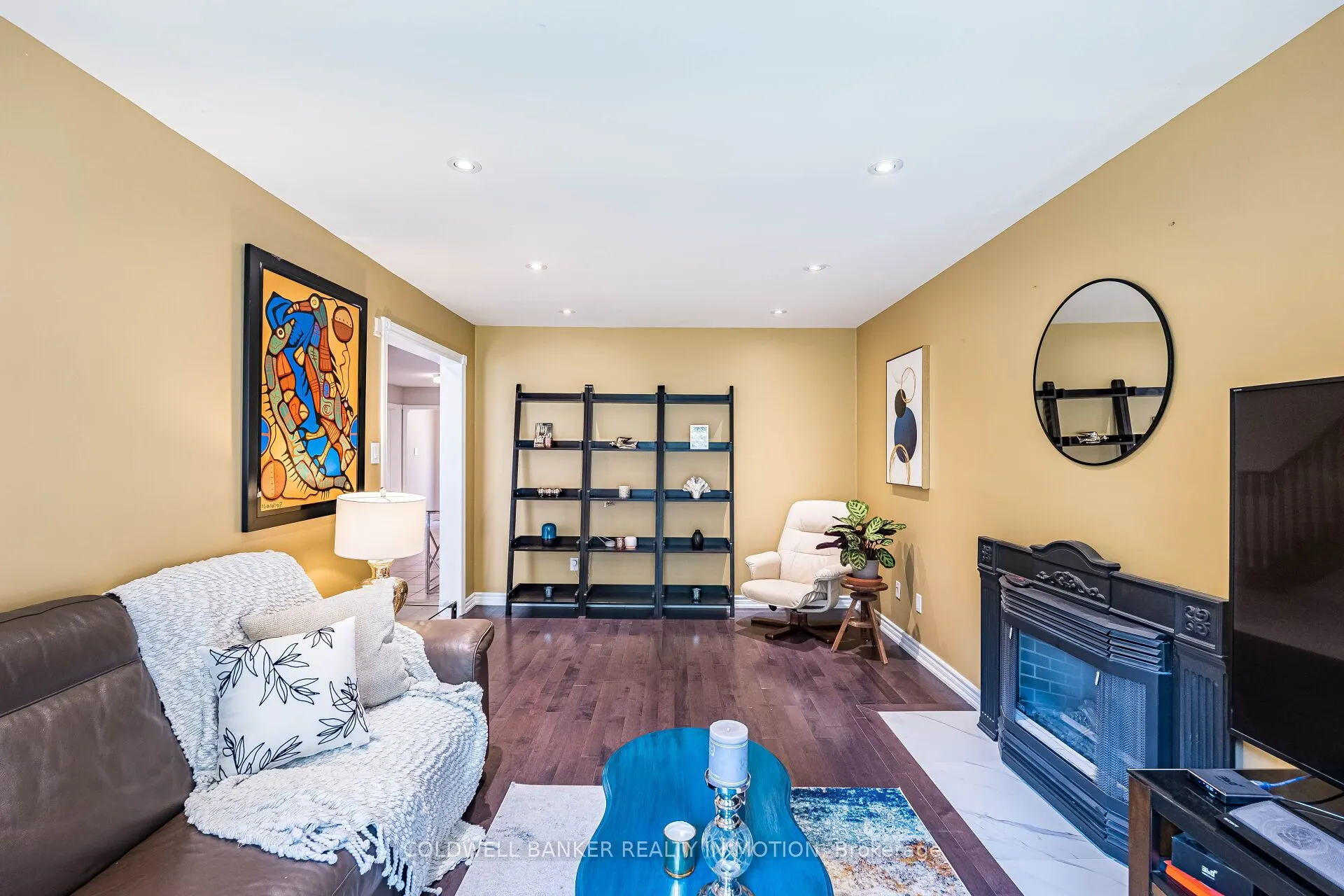 9 Buttonfield Road