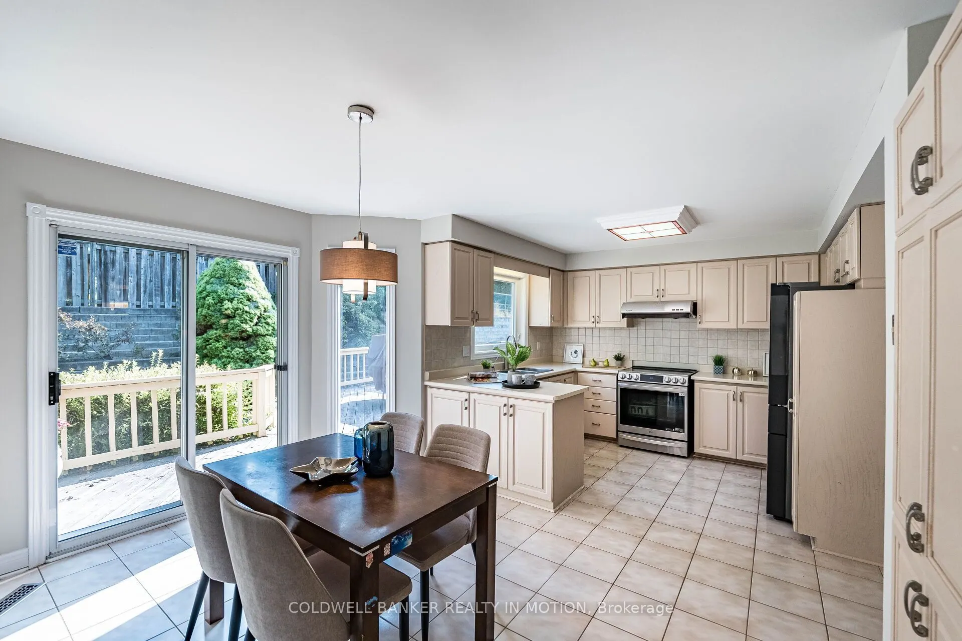9 Buttonfield Road