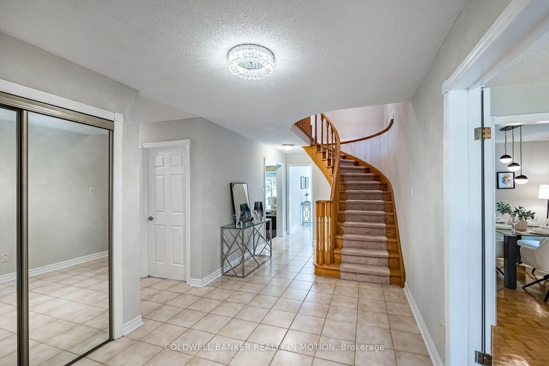 9 Buttonfield Road