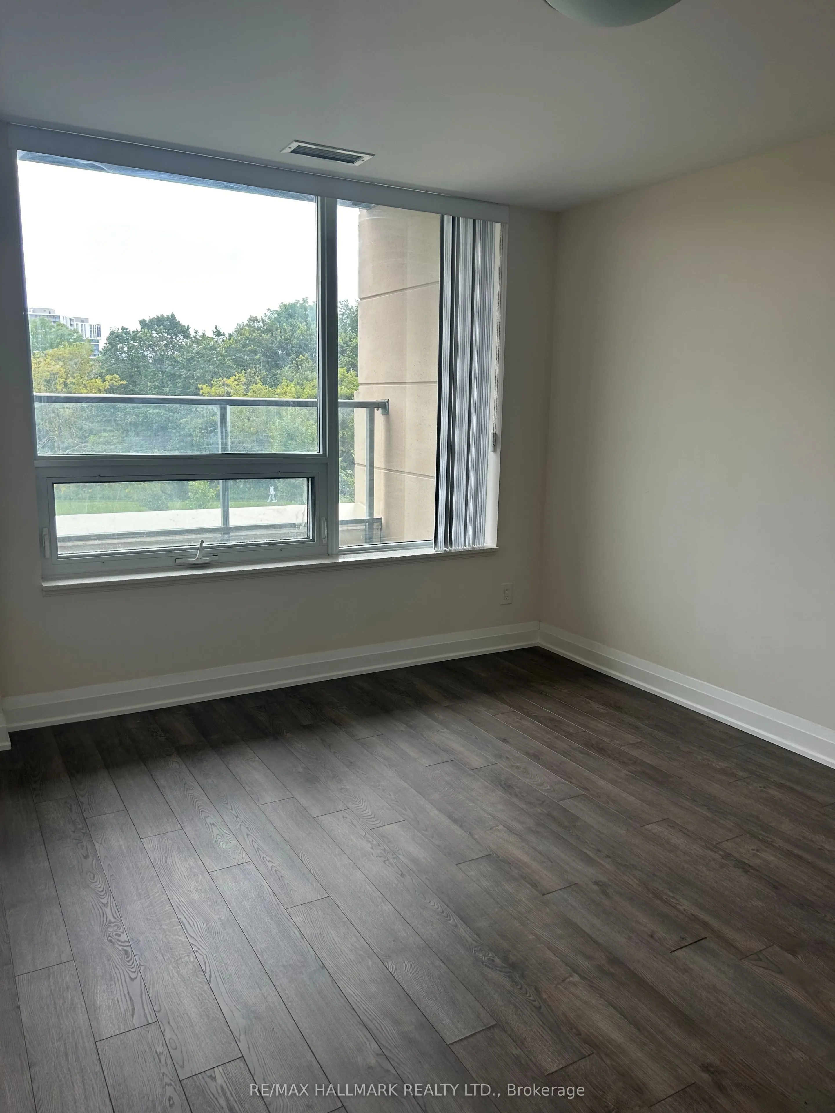 18 Uptown Drive, #323
