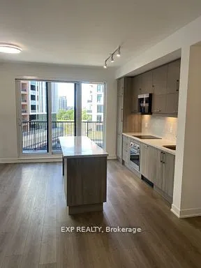 38 Simcoe Promenade, #618