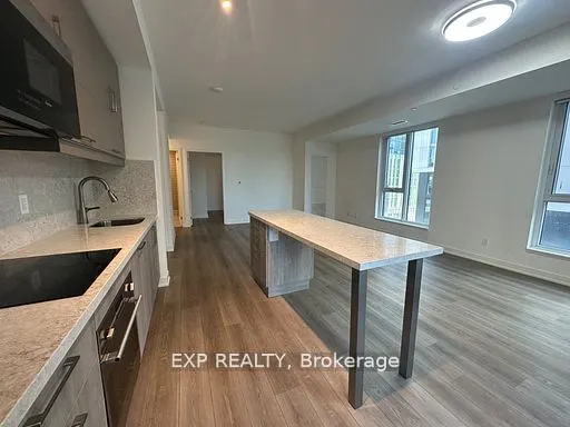 38 Simcoe Promenade, #618