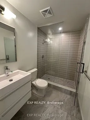 38 Simcoe Promenade, #618